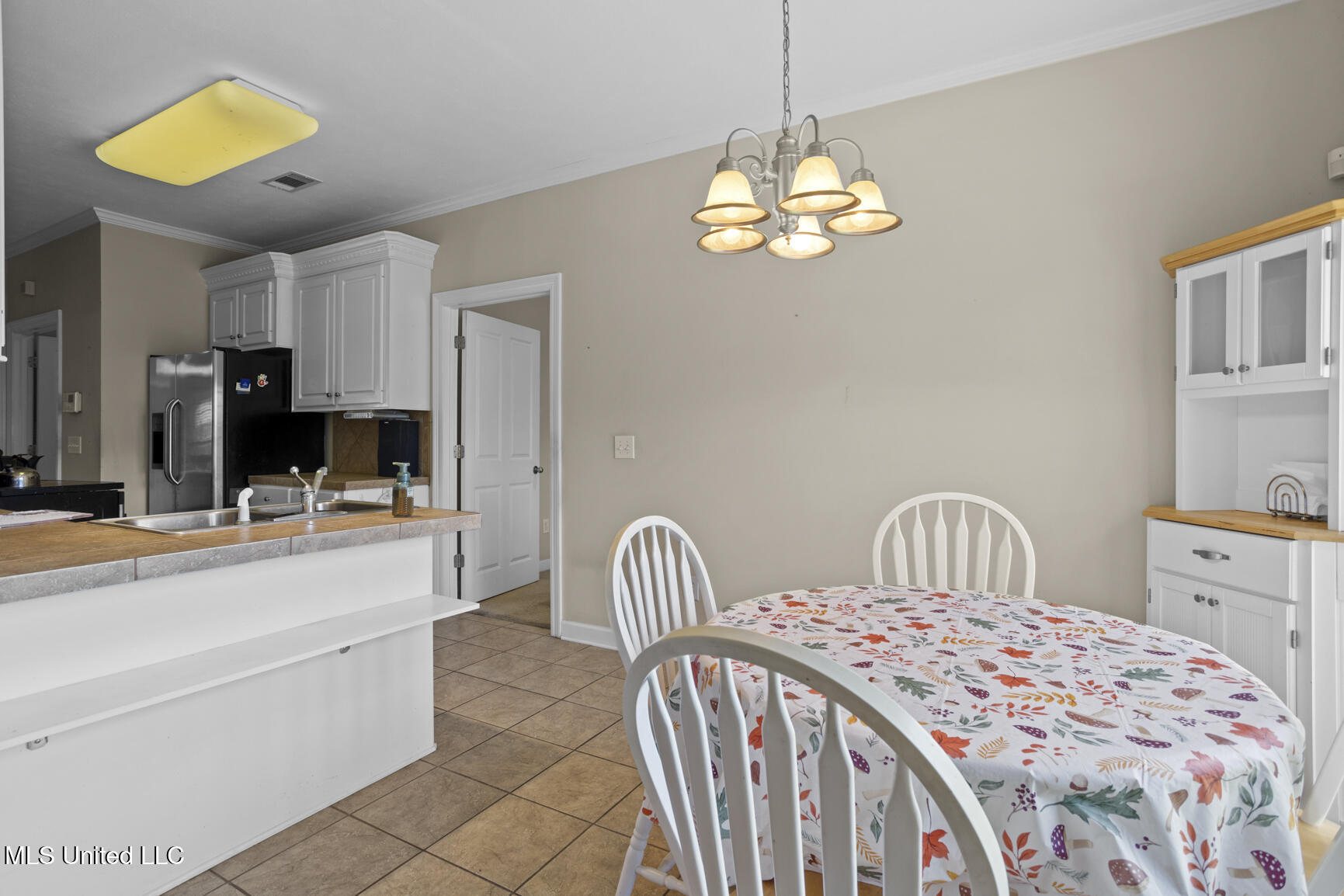 113 Susan Lane Property Photo 10