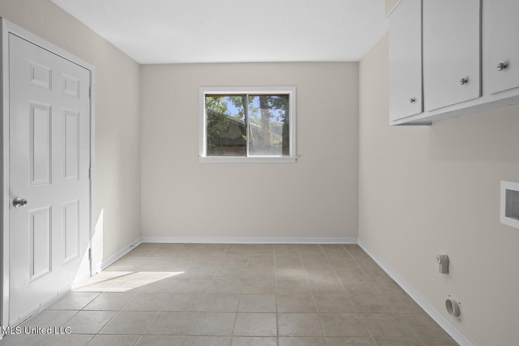 3537 Patterson Drive Property Photo 9