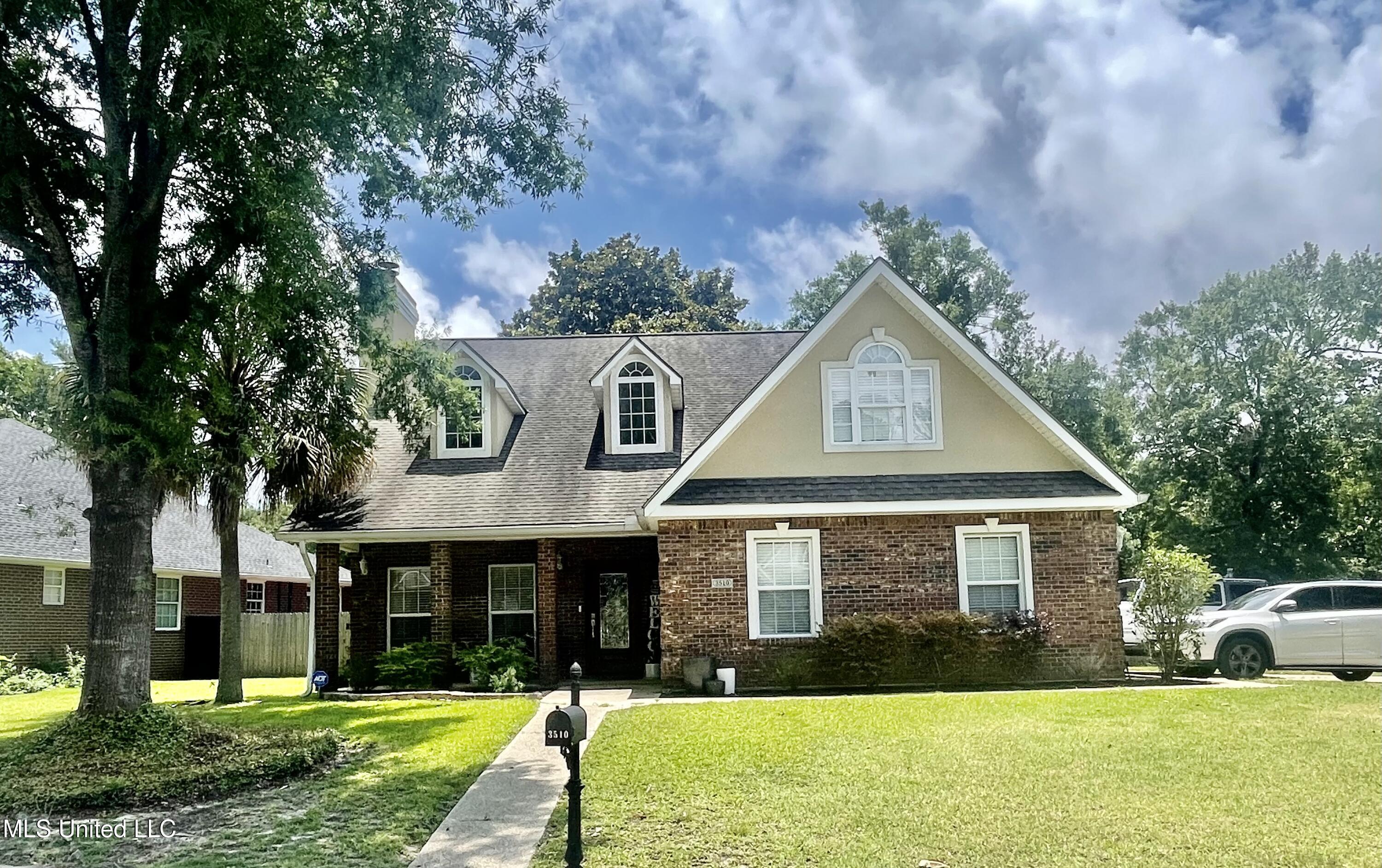 3510 Bramblewood Circle Property Photo 1