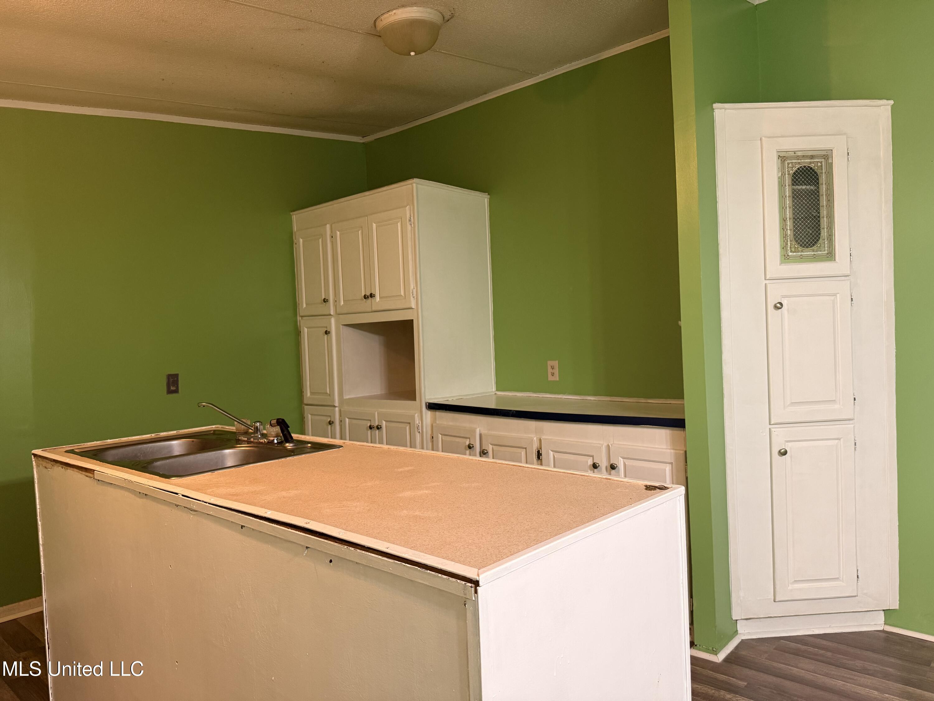 315 Boteler Road Property Photo 10