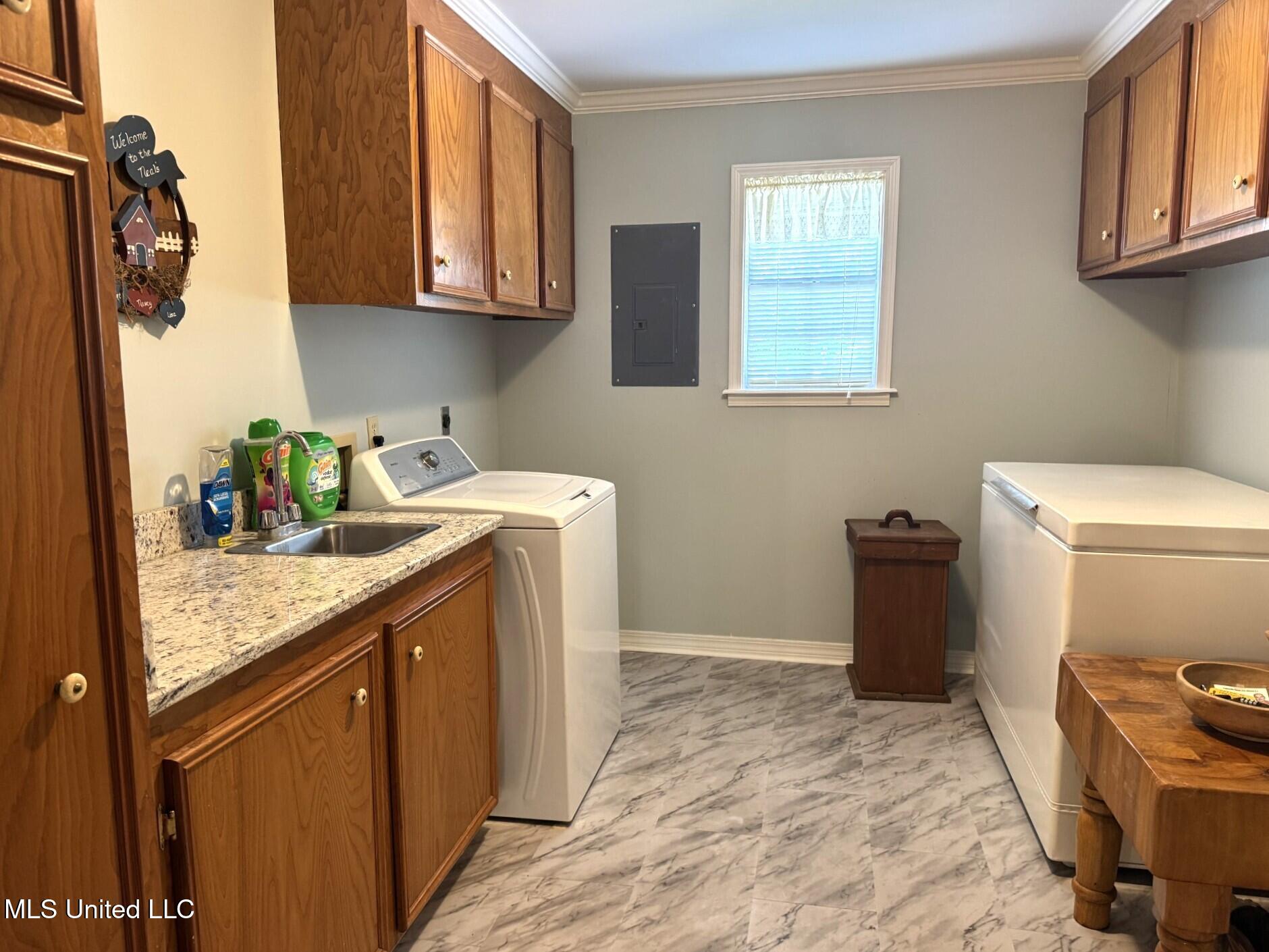 1603 Highway 568 Property Photo 21