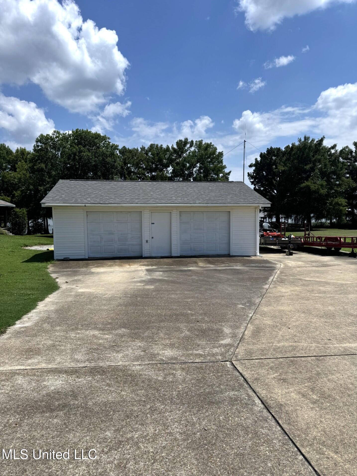 1603 Highway 568 Property Photo 53