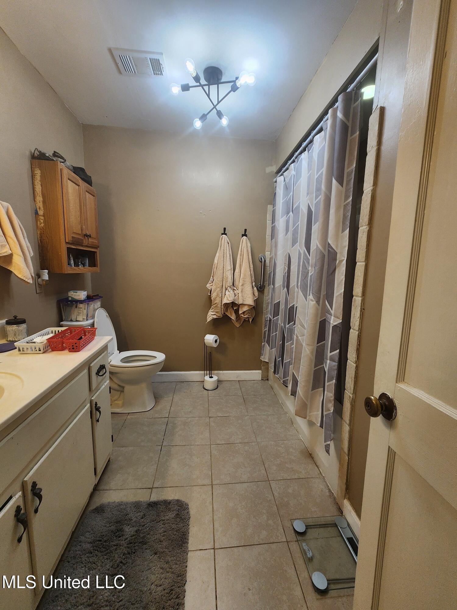 301 Hopson Street Property Photo 12