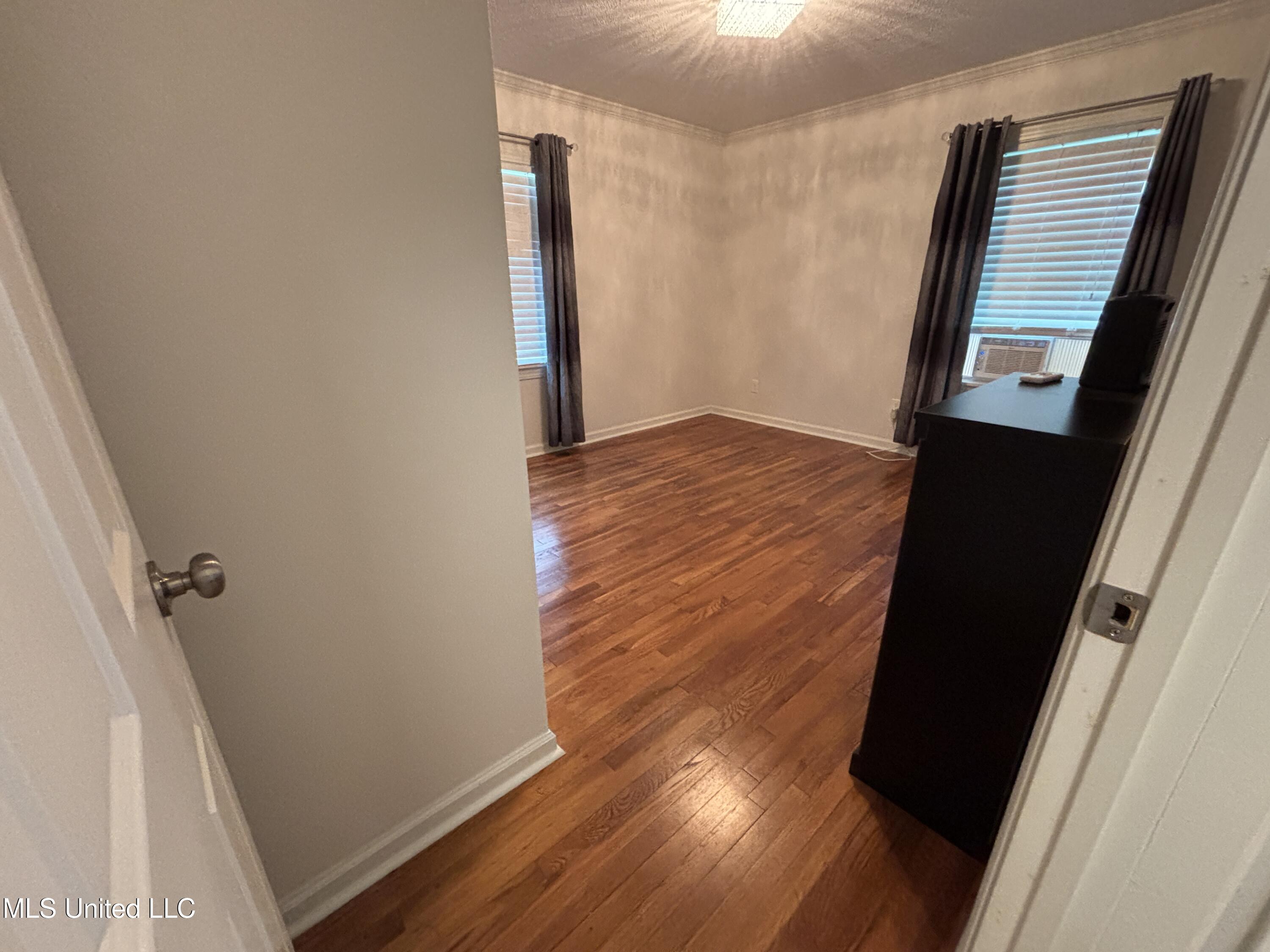 265 Lamar Street Property Photo 33