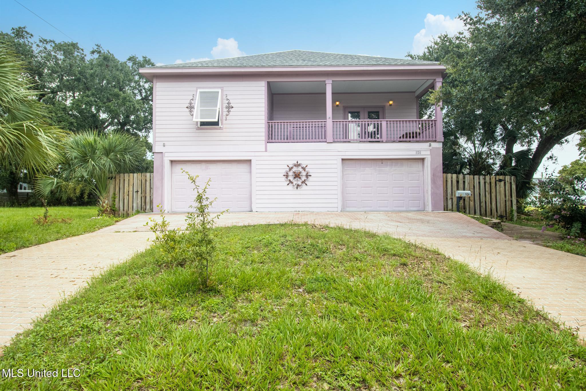 126 Miramar Avenue Property Photo 1