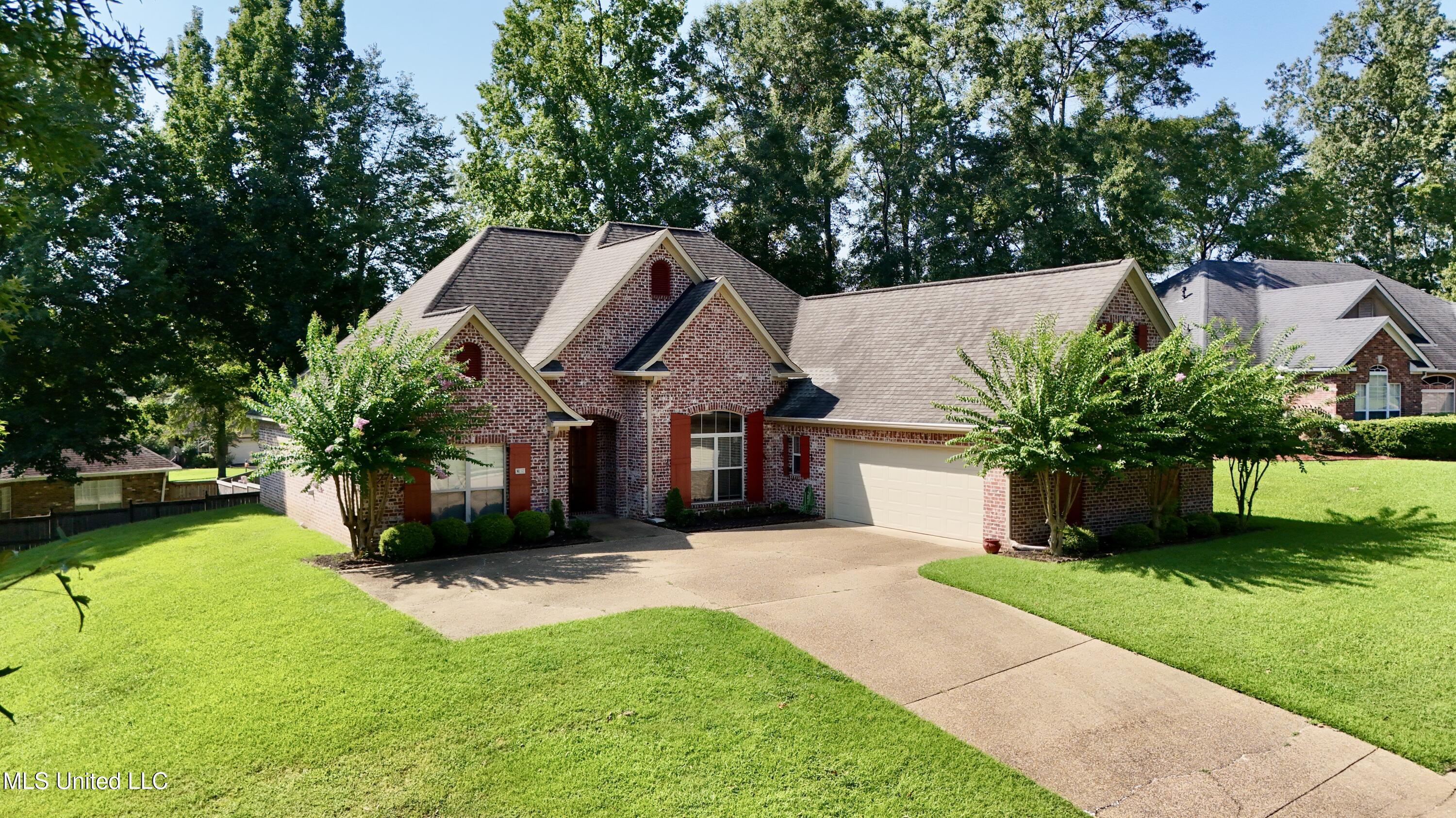 111 Bellemeade Trace Property Photo 1