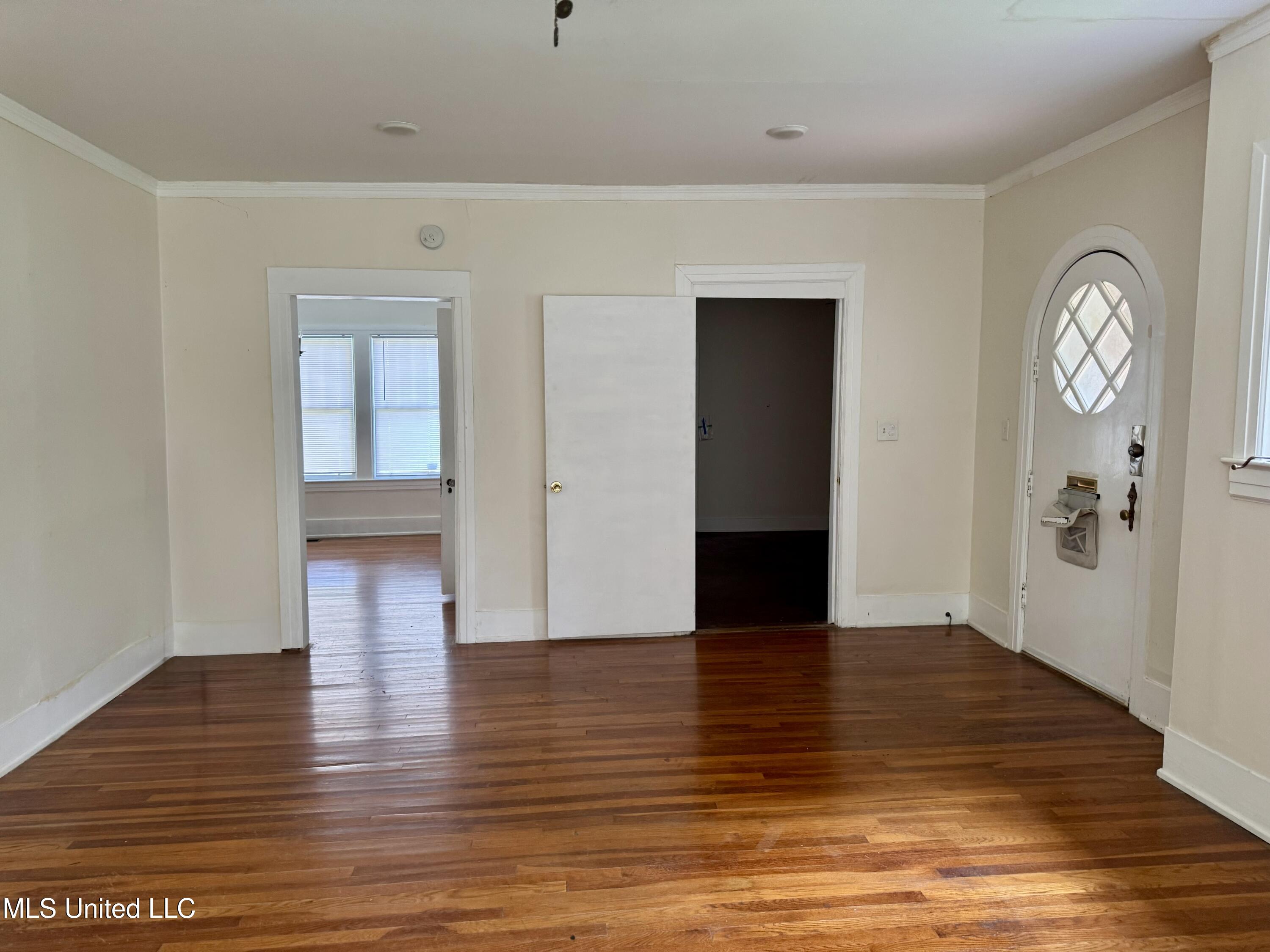 4304 Council Circle Property Photo 4