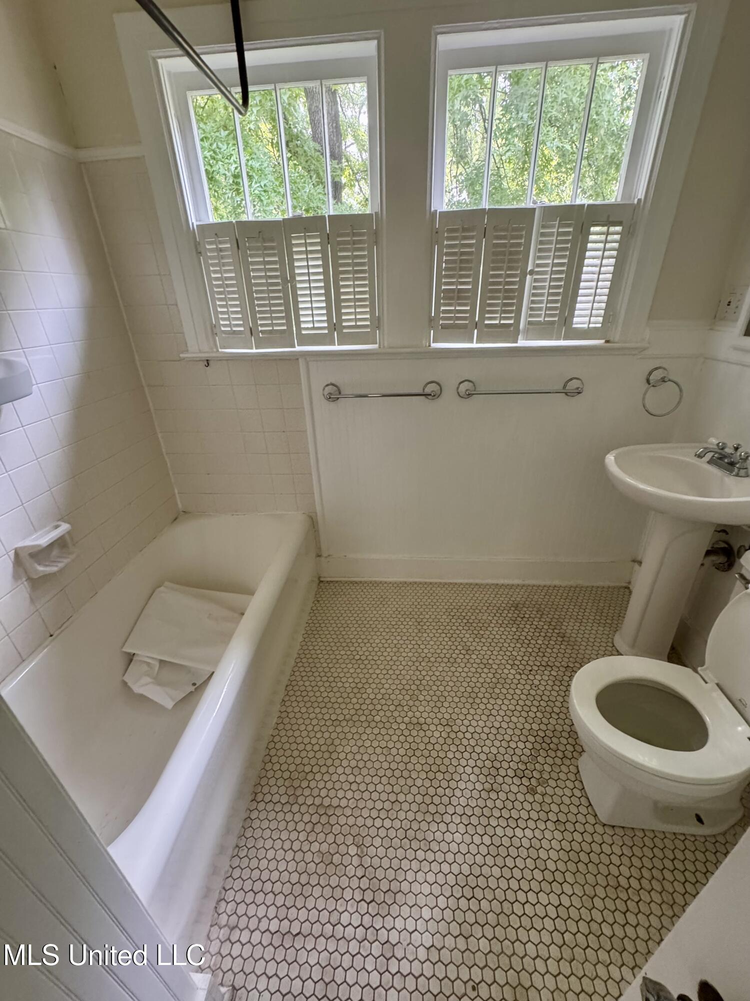 4304 Council Circle Property Photo 20