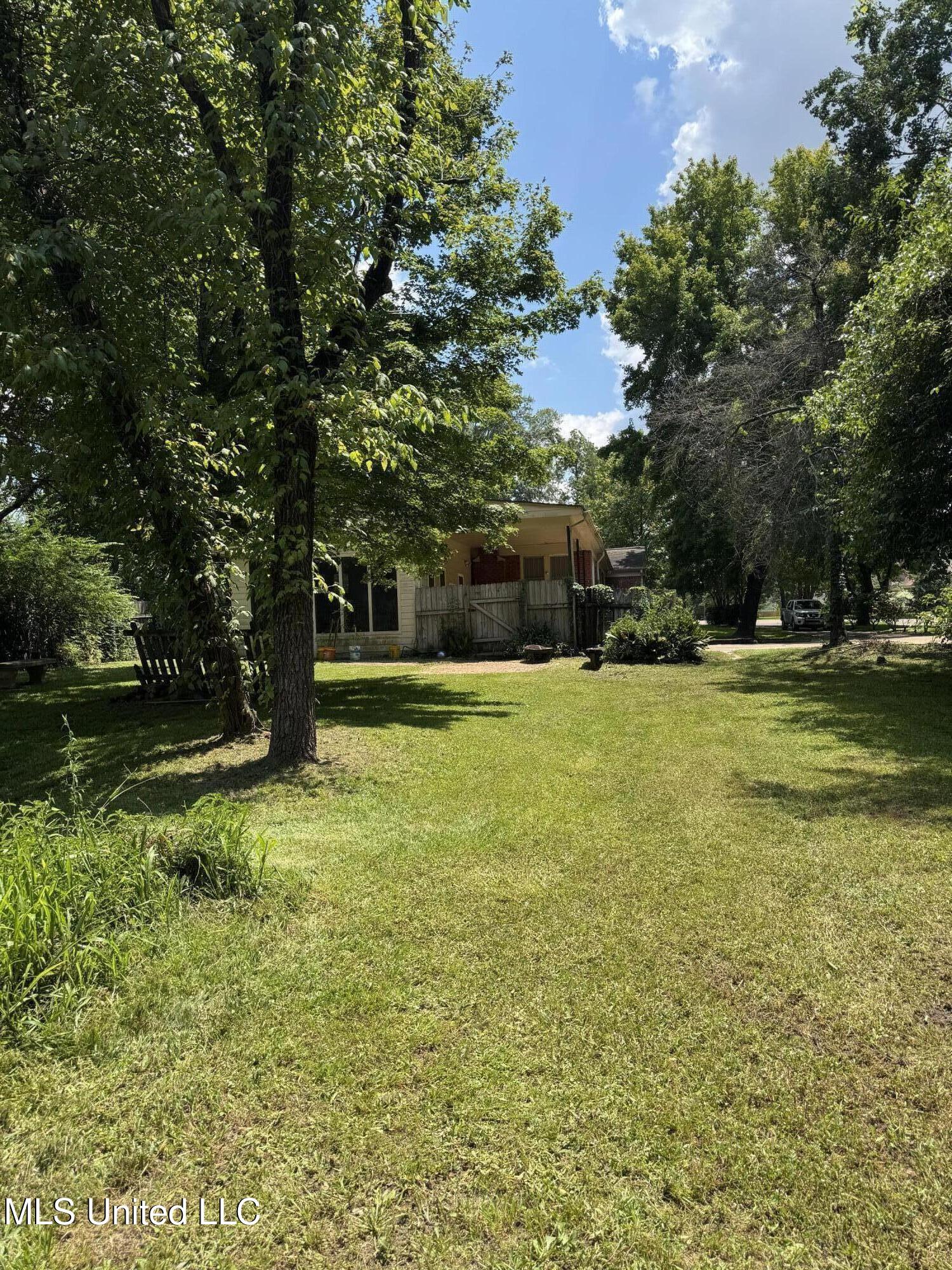 4304 Council Circle Property Photo 28