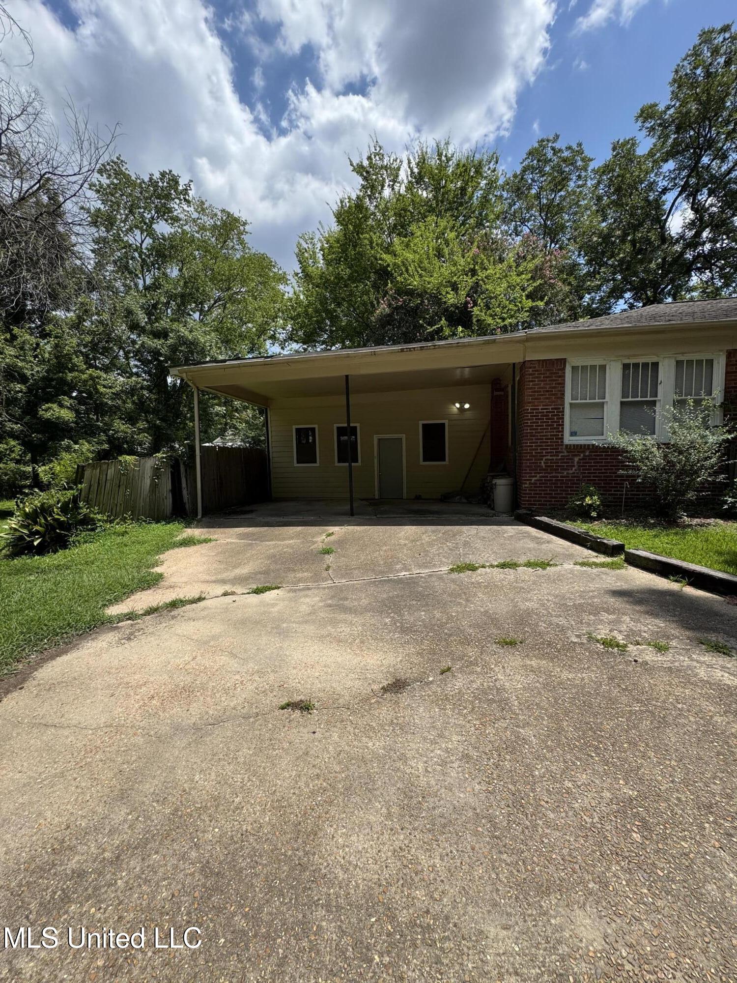 4304 Council Circle Property Photo 34