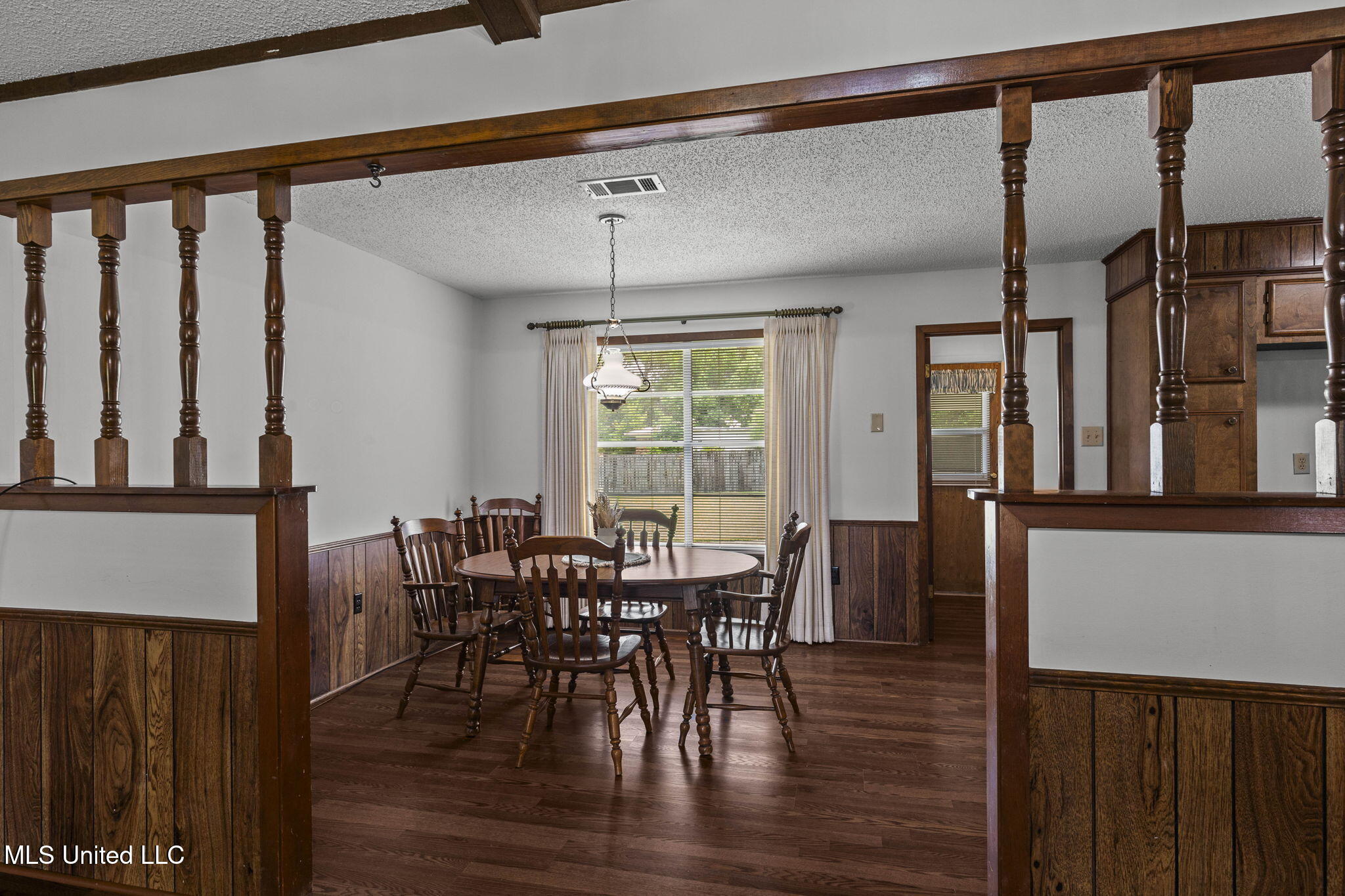 668 Bruin Avenue Property Photo 10