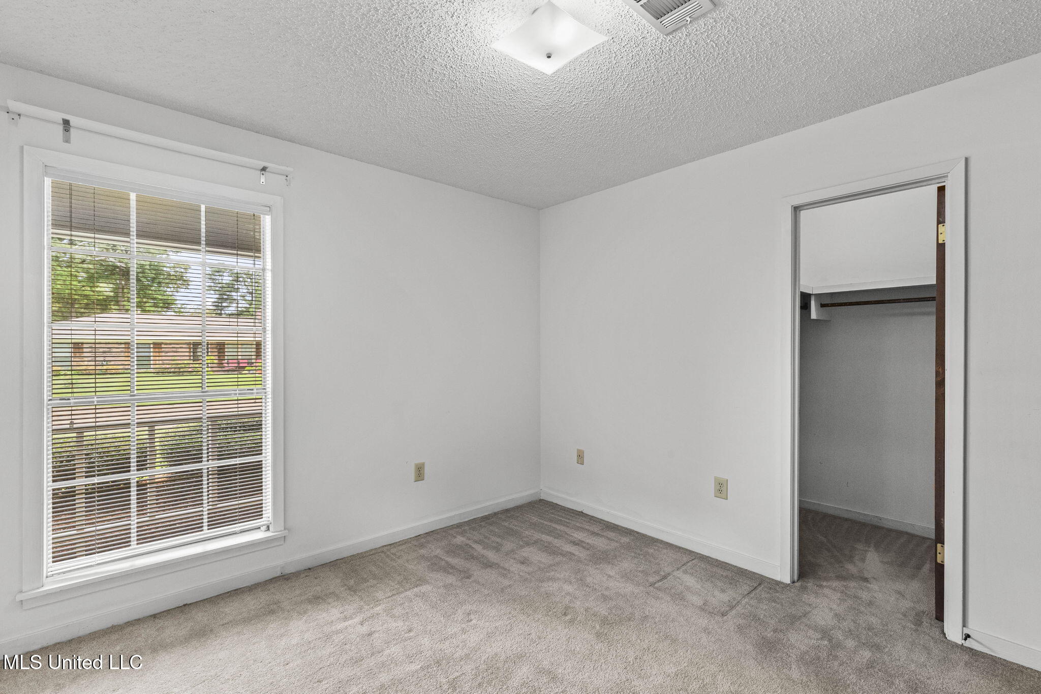 668 Bruin Avenue Property Photo 22