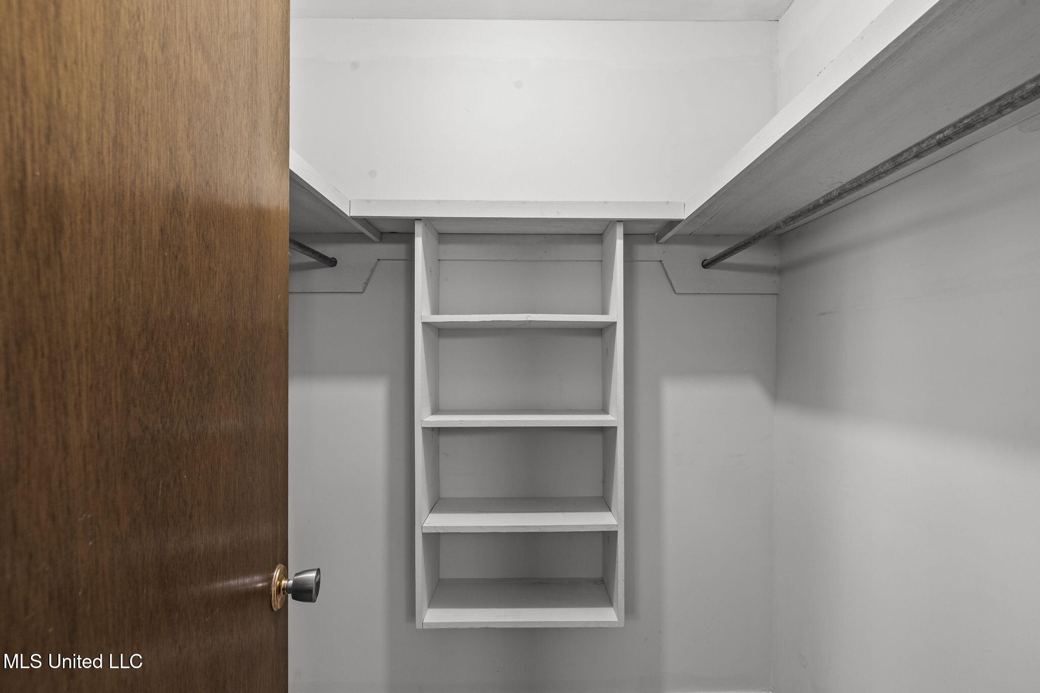 668 Bruin Avenue Property Photo 24