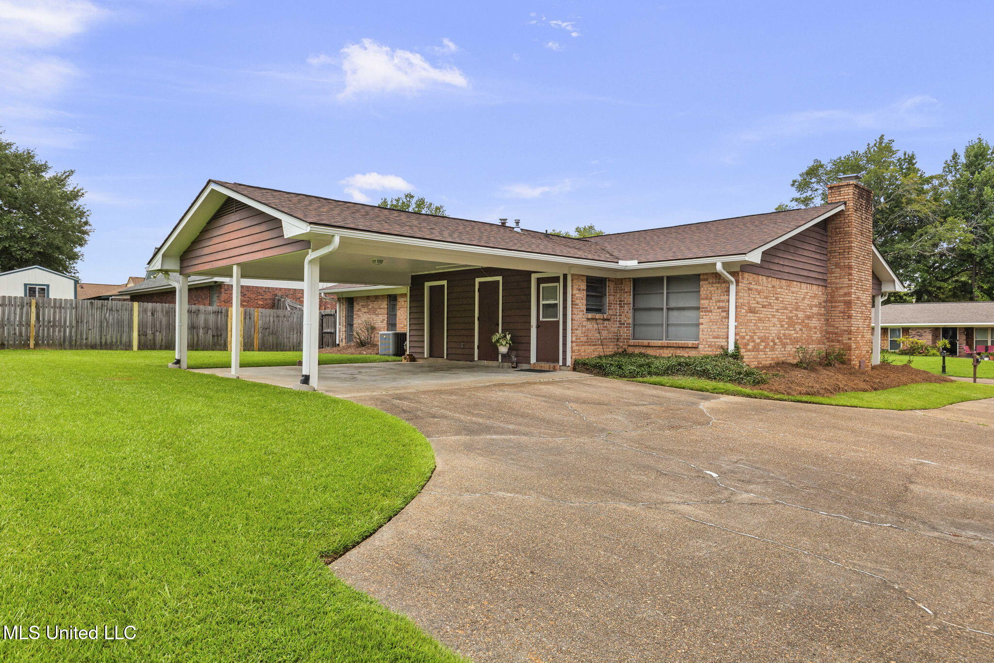 668 Bruin Avenue Property Photo 29