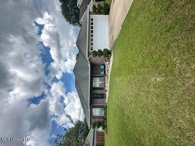7621 Falcon Circle Property Photo 1