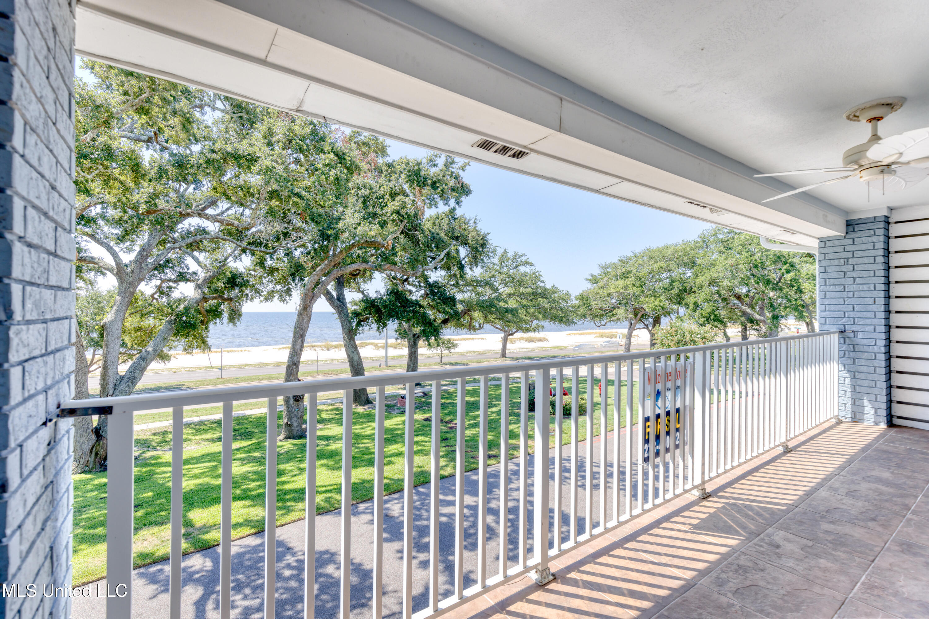 1282 Beach Boulevard Property Photo 18