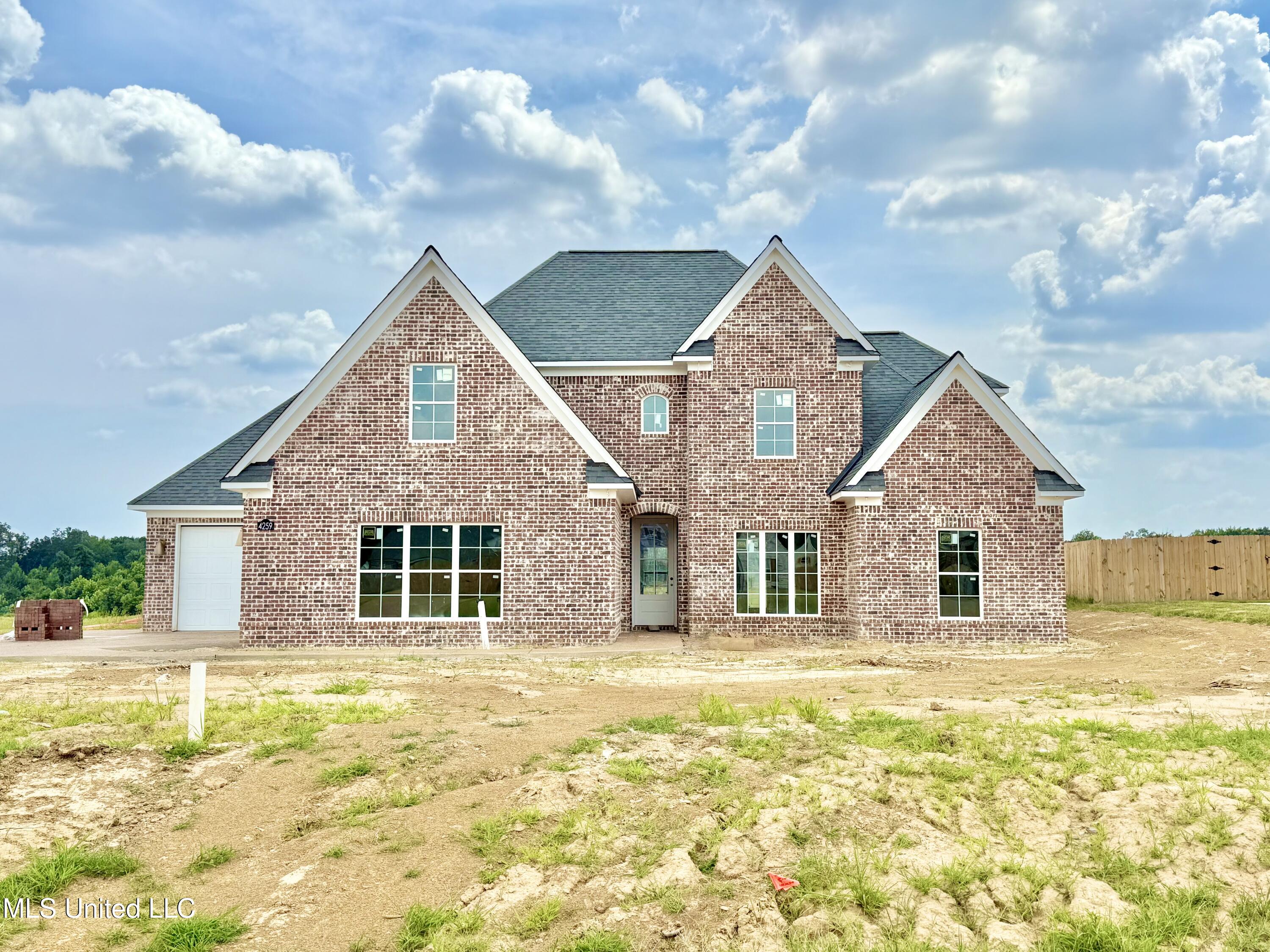 4259 Adriane Cove Property Photo 1