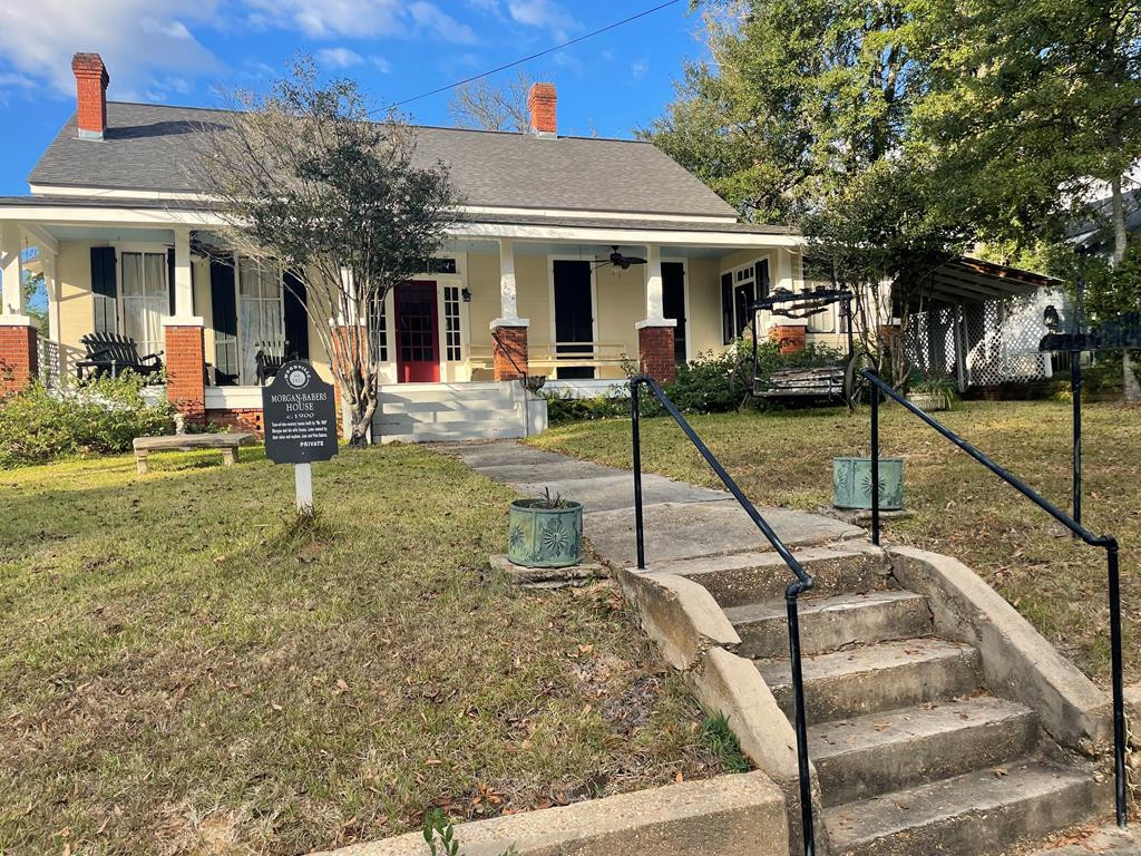 902 Main Street Property Photo 1