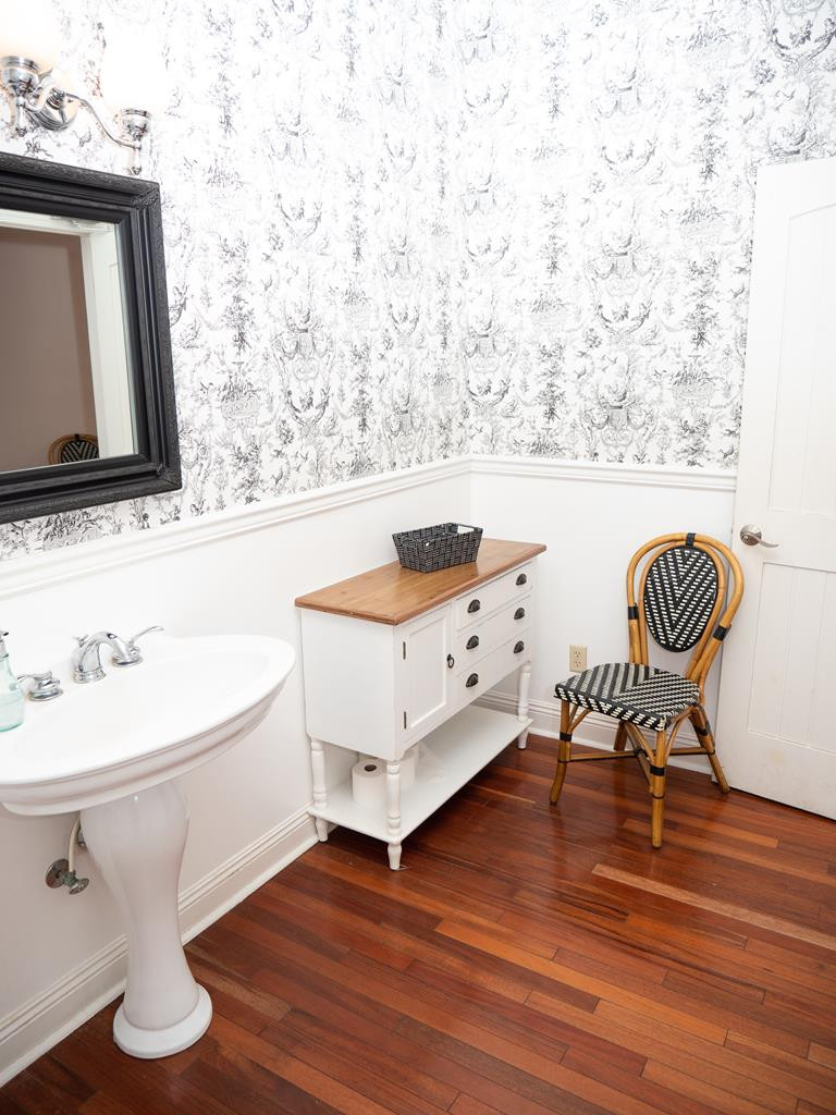 312 Main Street Property Photo 25