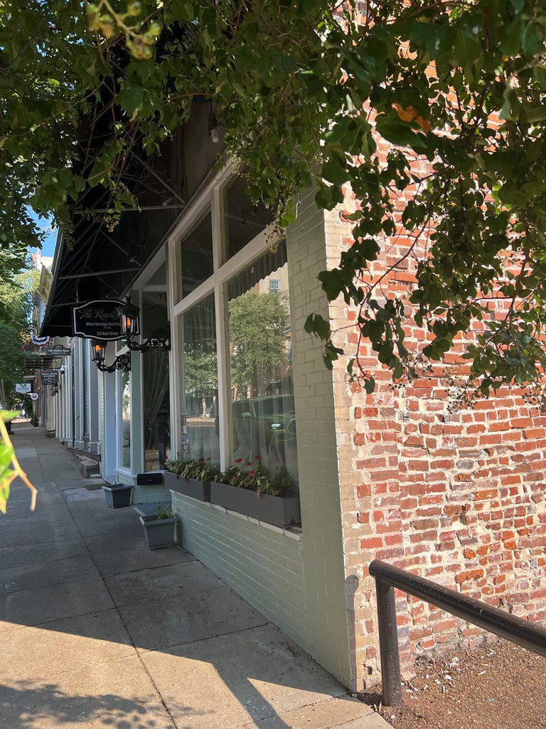 312 Main Street Property Photo 28