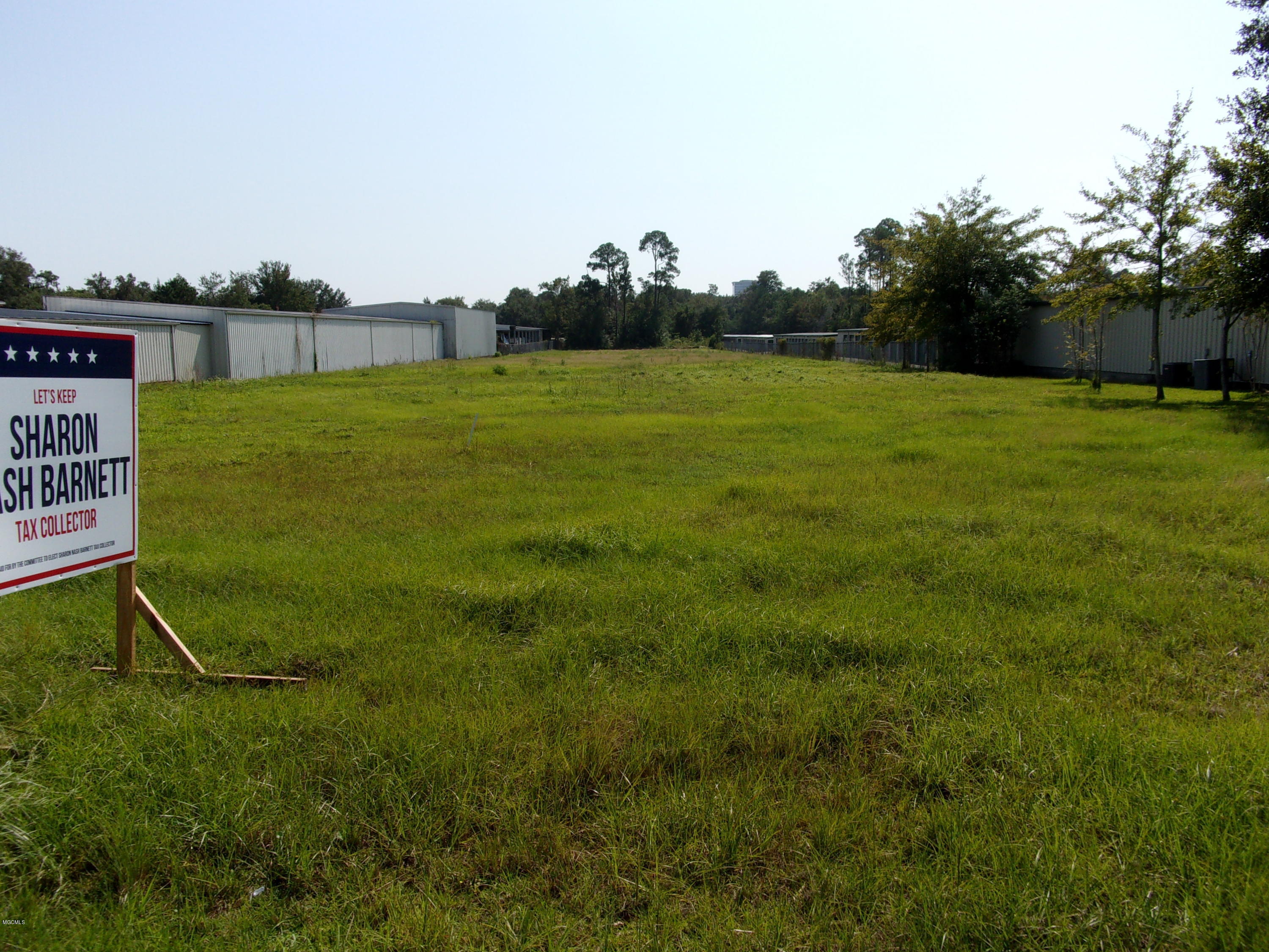 10376 Lemoyne Boulevard Property Photo 2