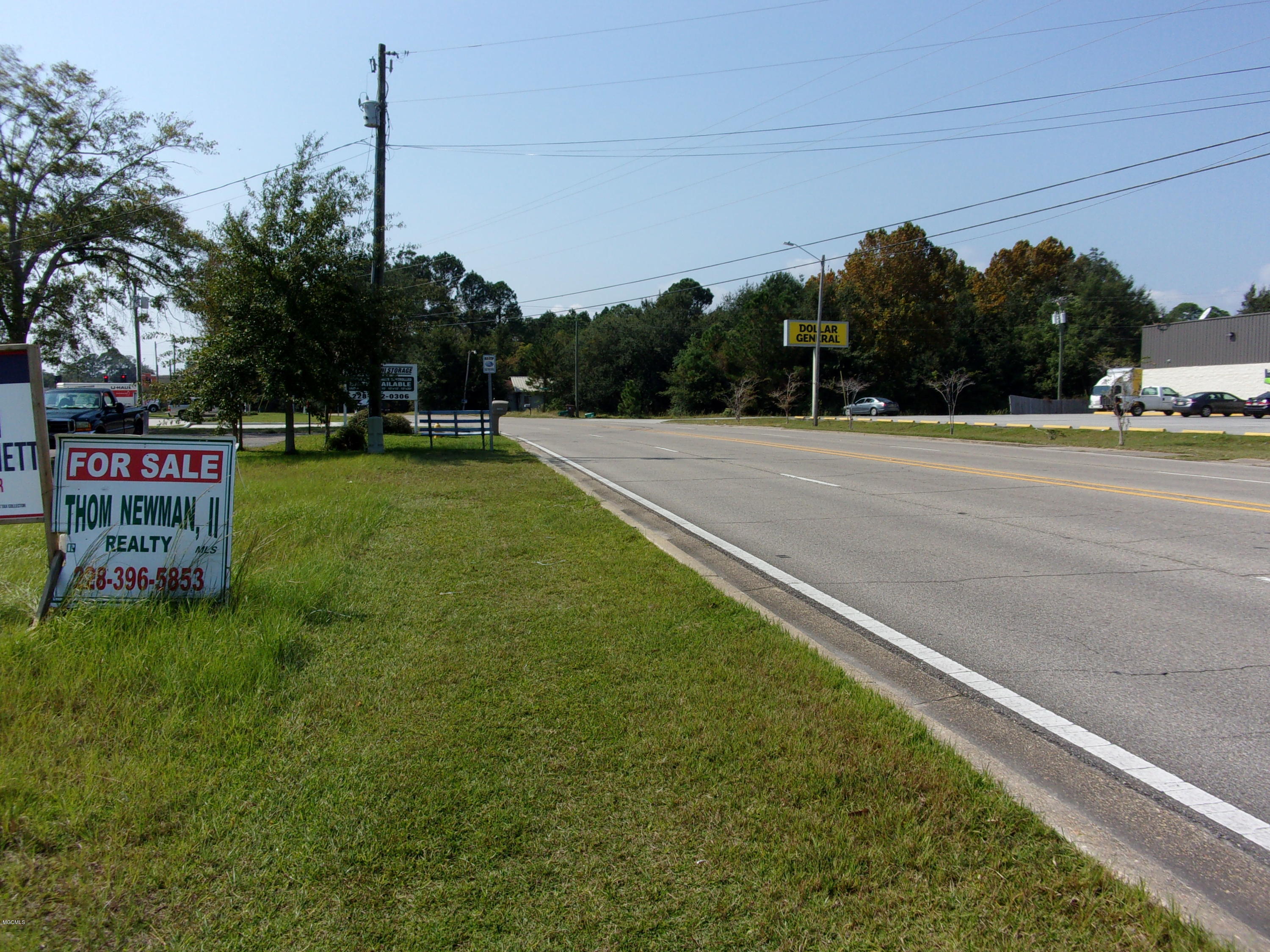10376 Lemoyne Boulevard Property Photo 3