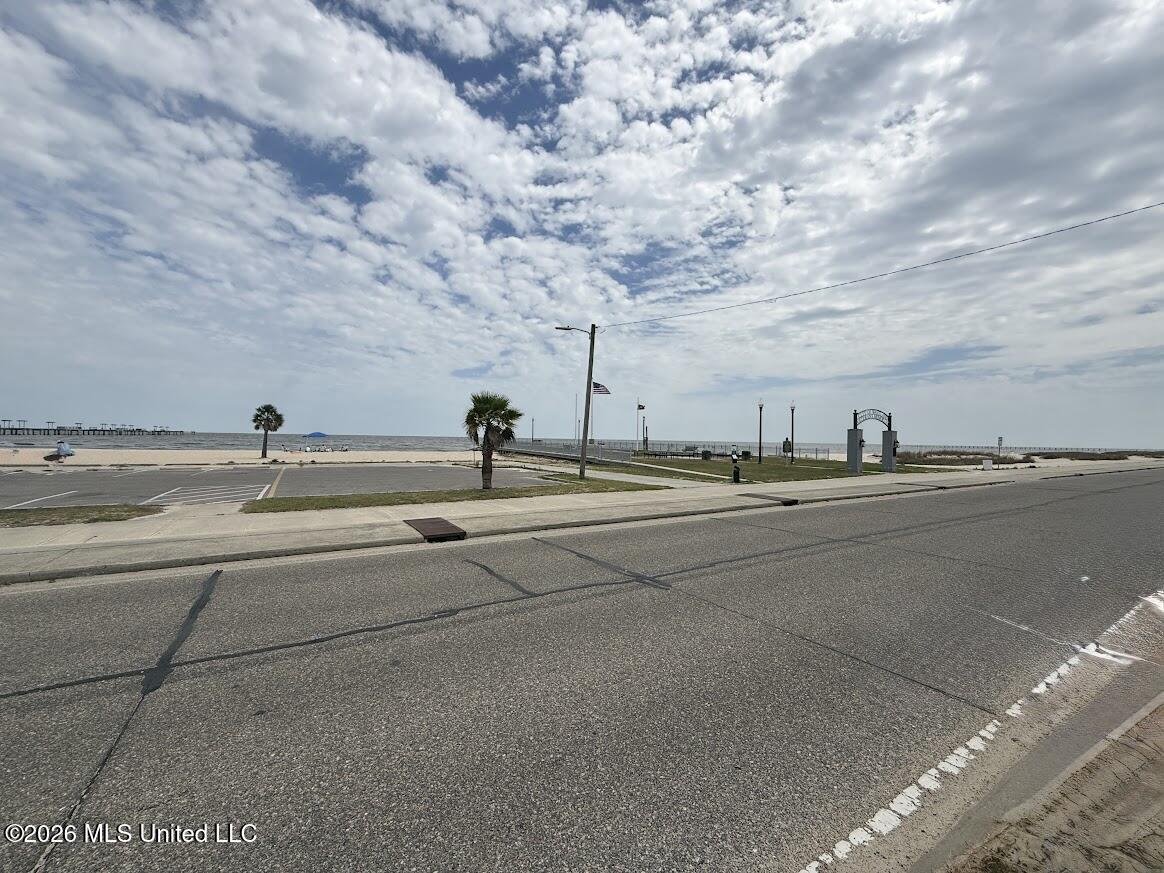105 N Beach Boulevard Property Photo 3