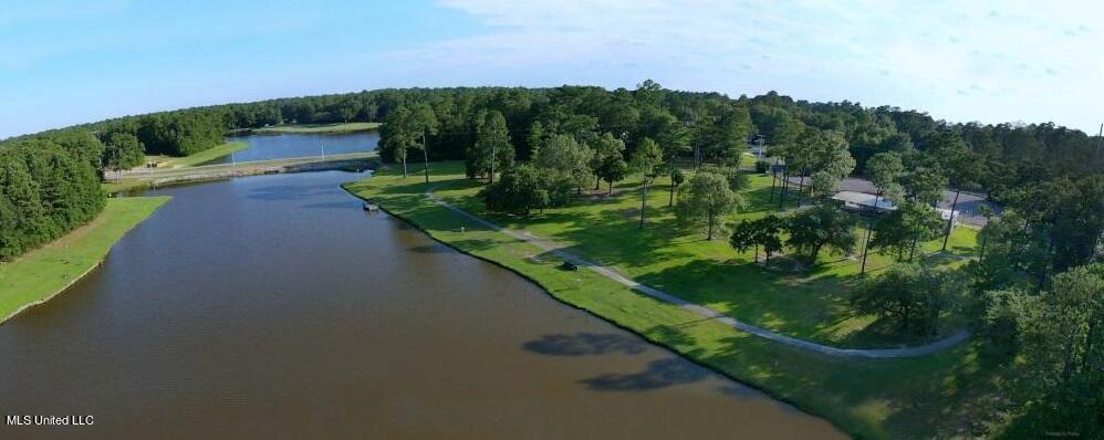 660 Mauna Loa Drive Property Photo 11