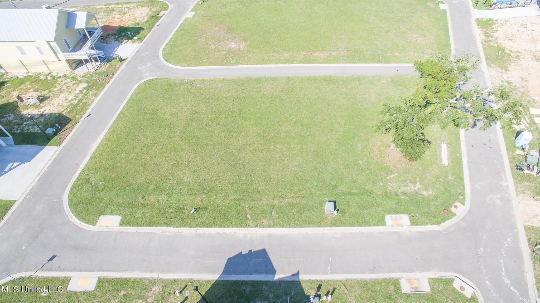 4760 Sebring Circle Property Photo 13