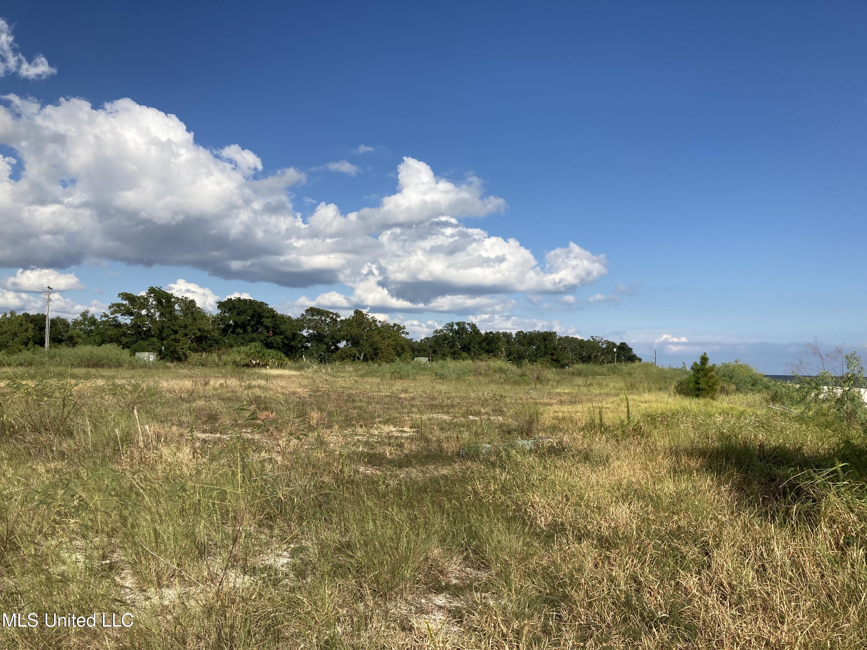 101 4th Avenue Property Photo 10