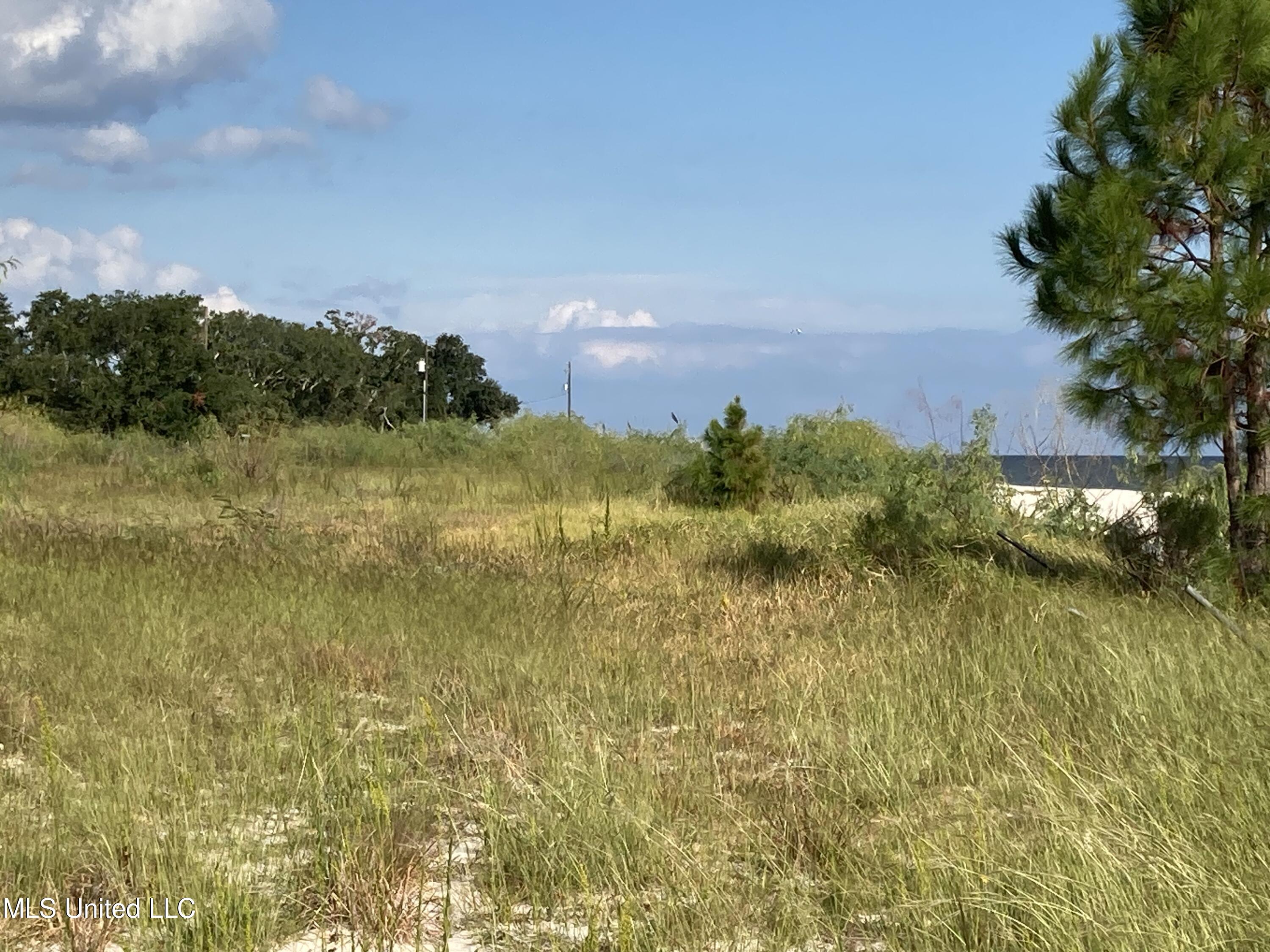 101 4th Avenue Property Photo 15