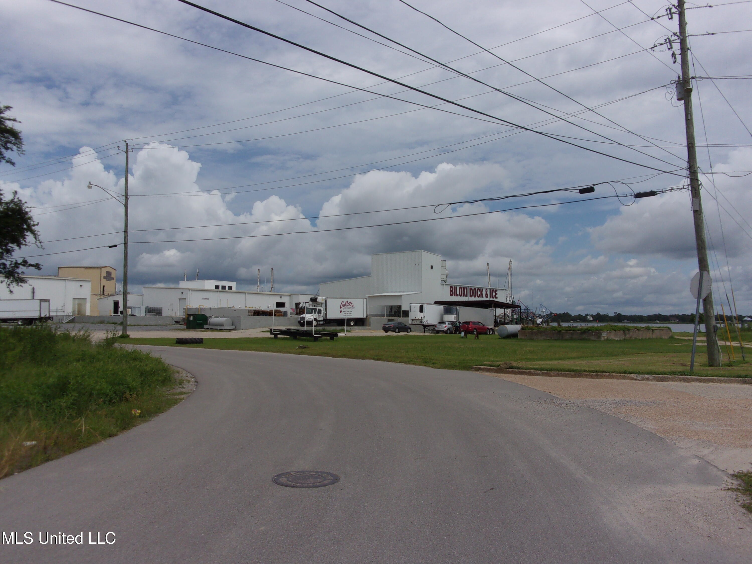0 Bayview Avenue Property Photo 7