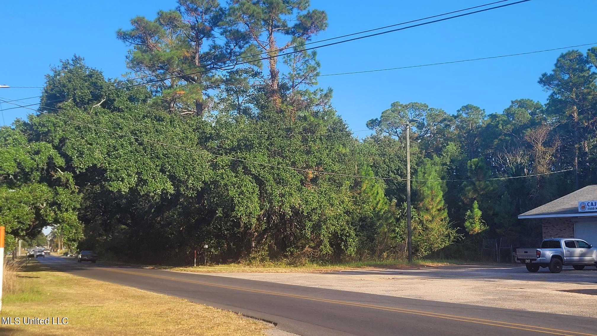 34th Street Property Photo 7