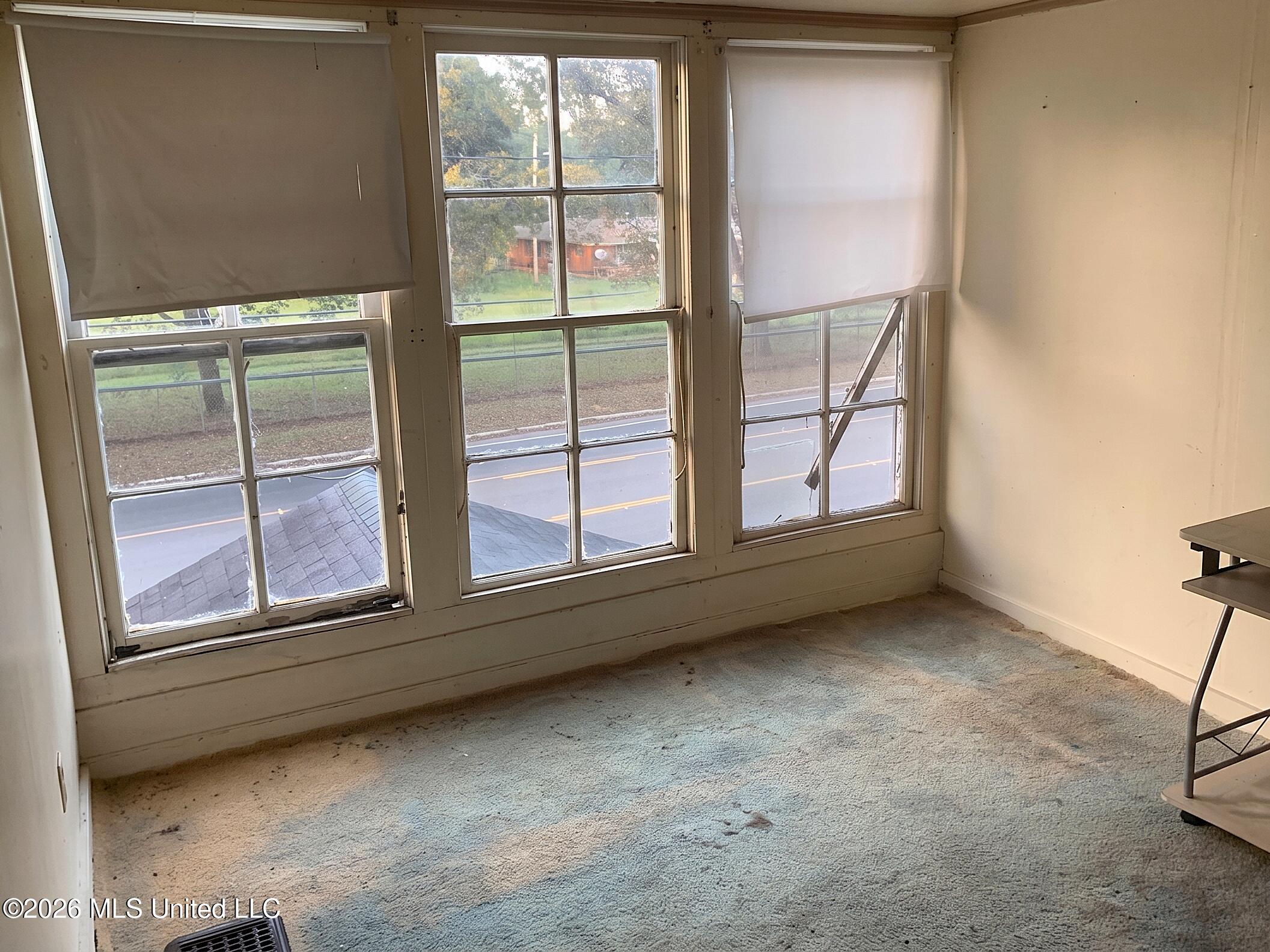 1028 Wayne Street Property Photo 8