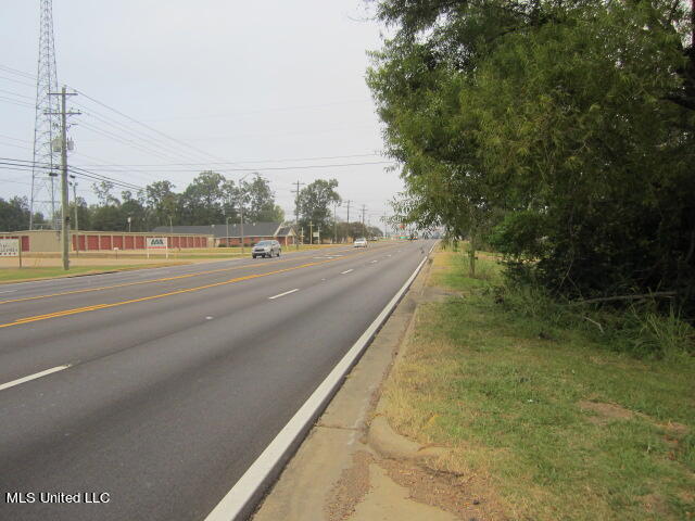 Us Hwy 45a Property Photo 4