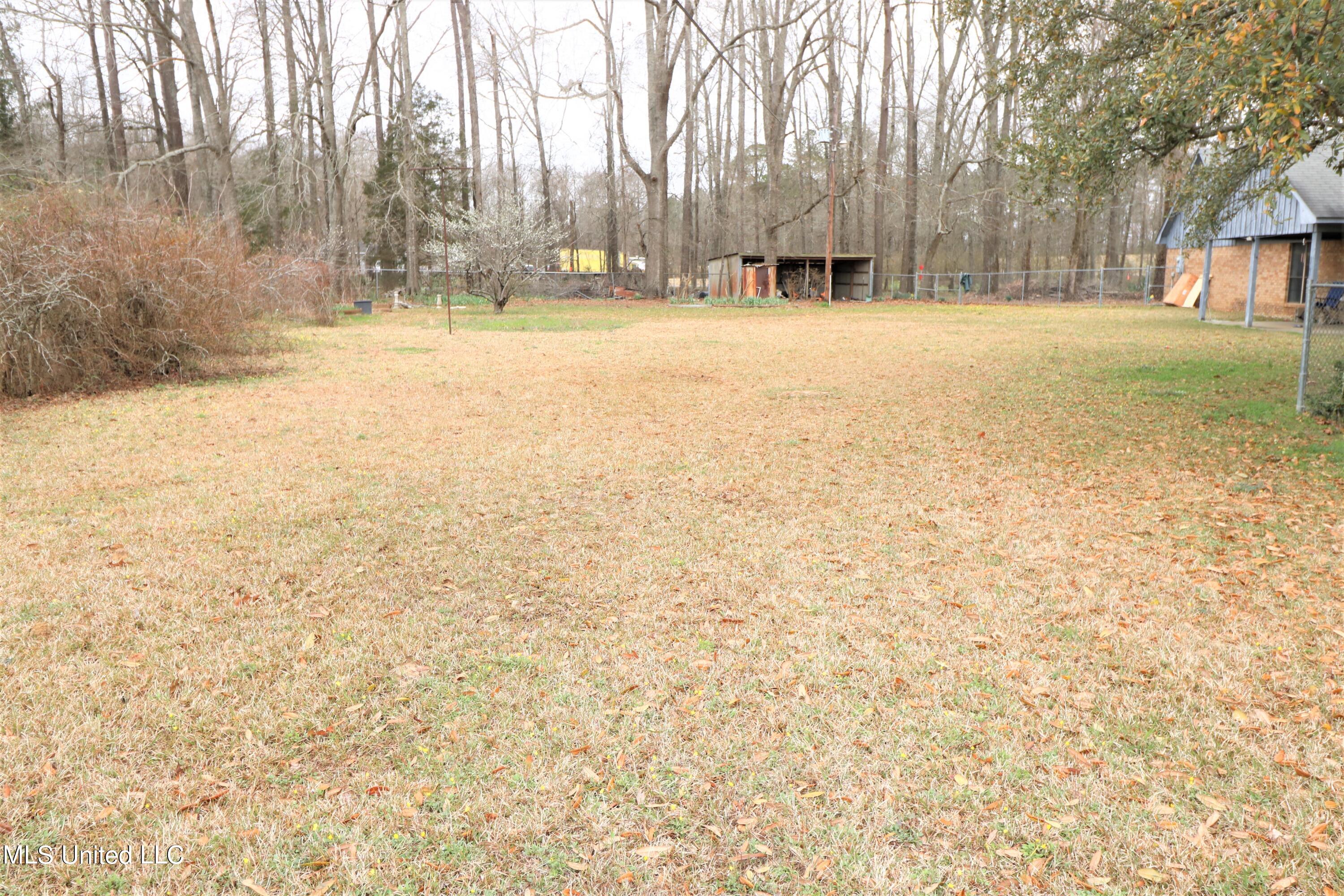2225 Highway 471 Property Photo 9