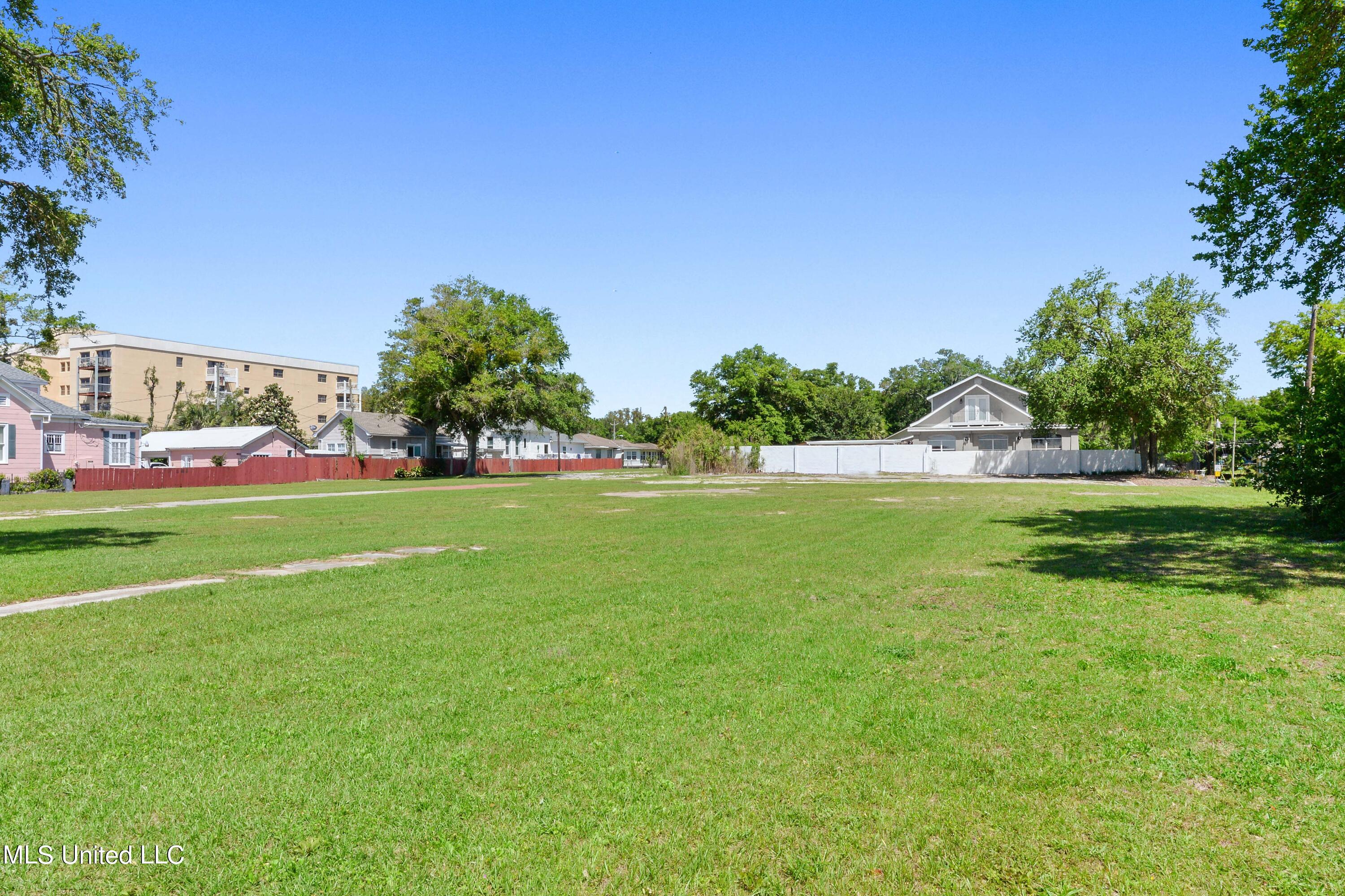 1104 Beach Boulevard Property Photo 6