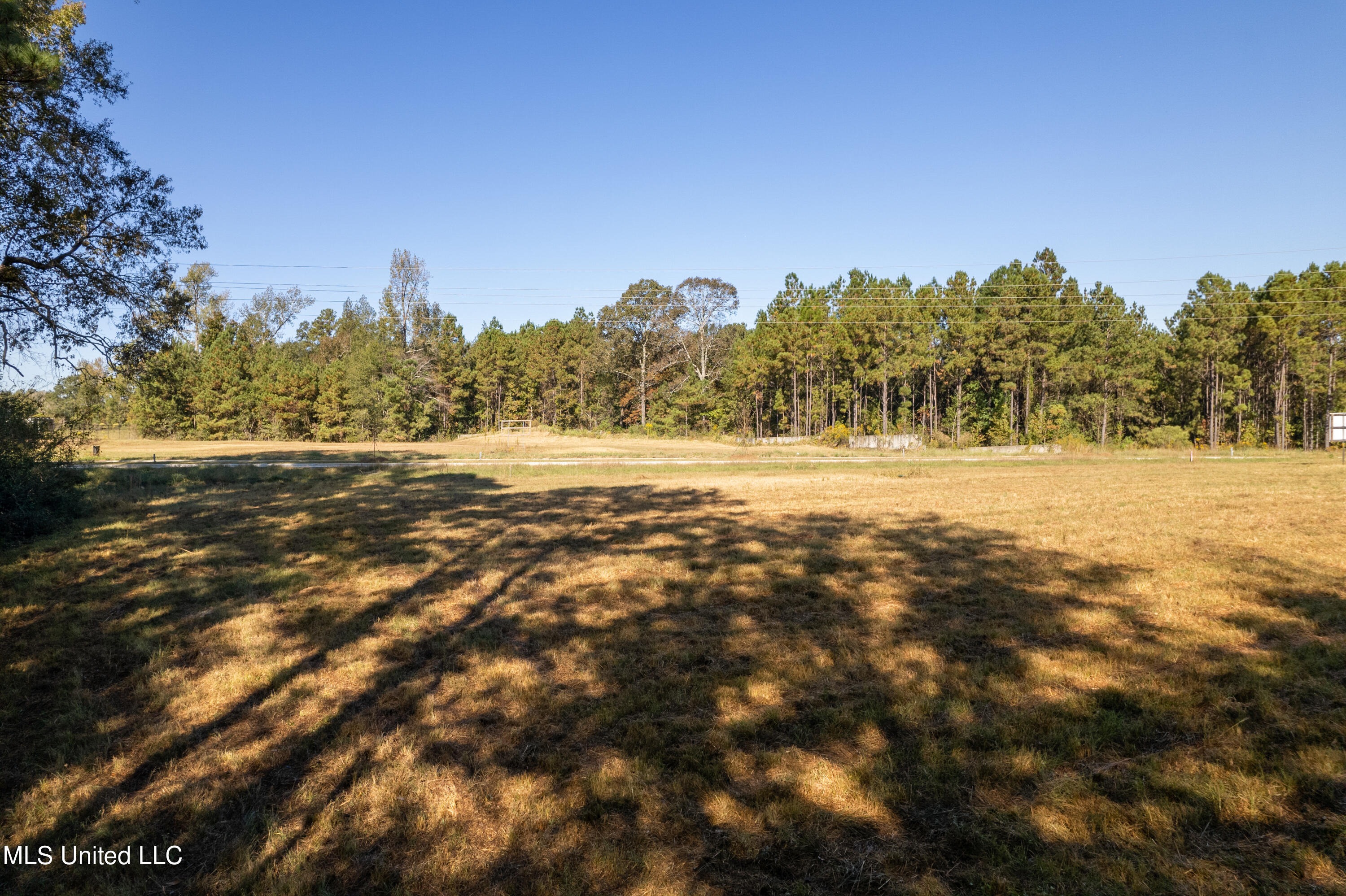 3.33 +/-ac Lamar Boulevard Property Photo 7
