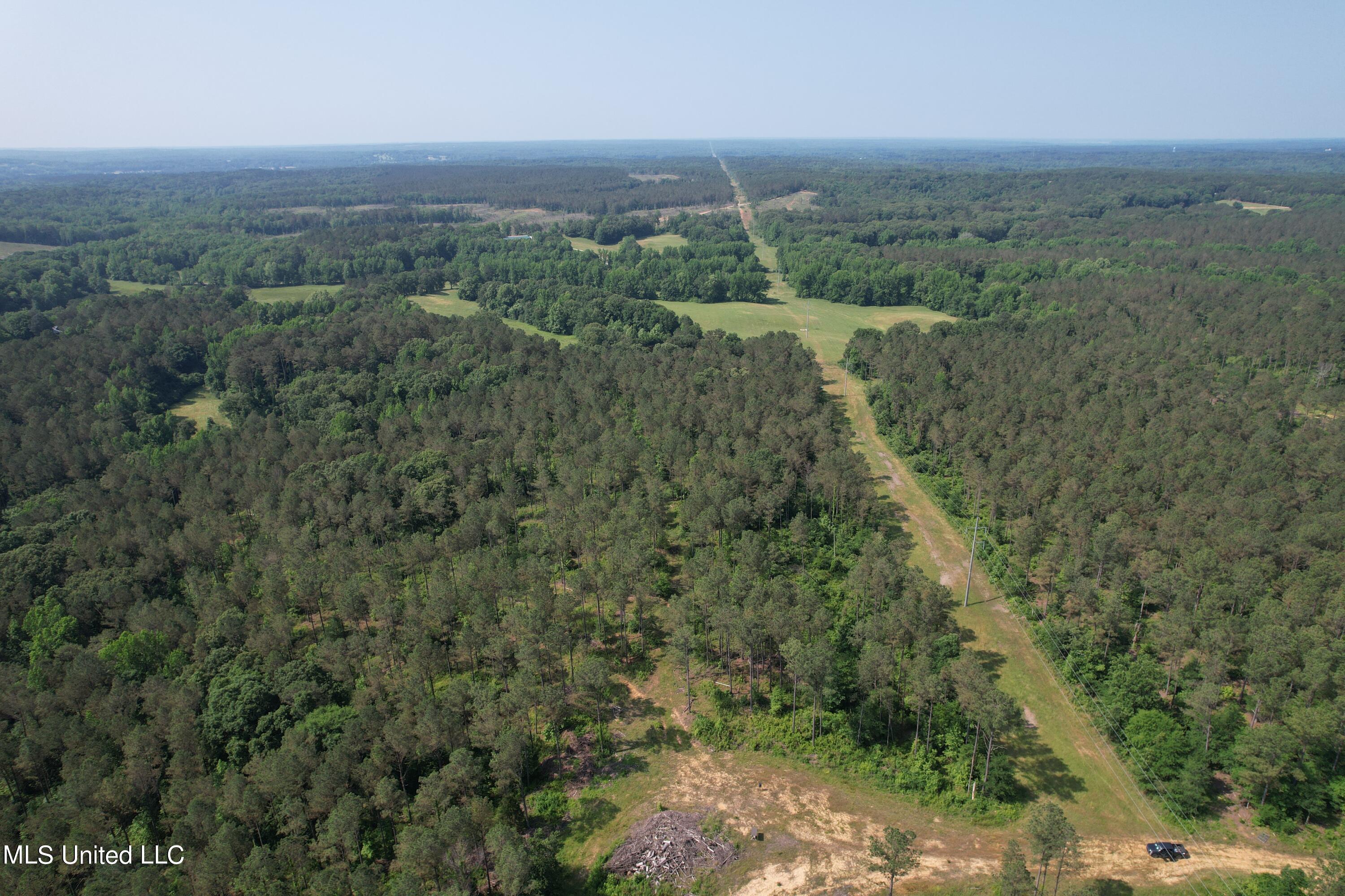 County Rd 323 Property Photo 10