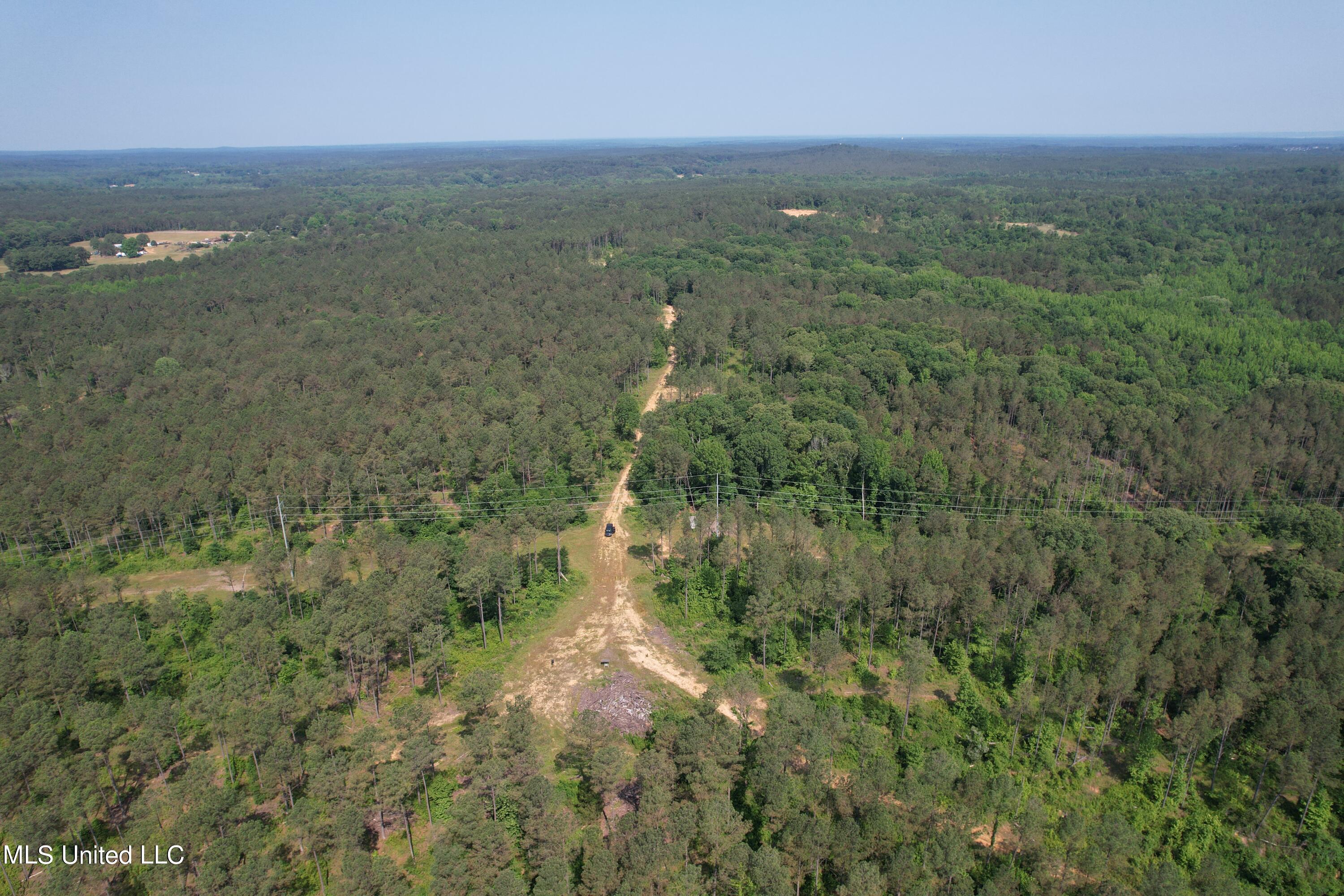 County Rd 323 Property Photo 13