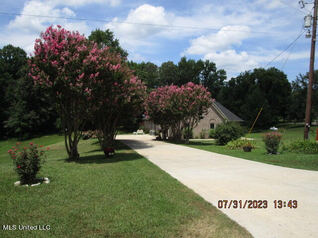 2780 N Crockett Rd. Property Photo 2