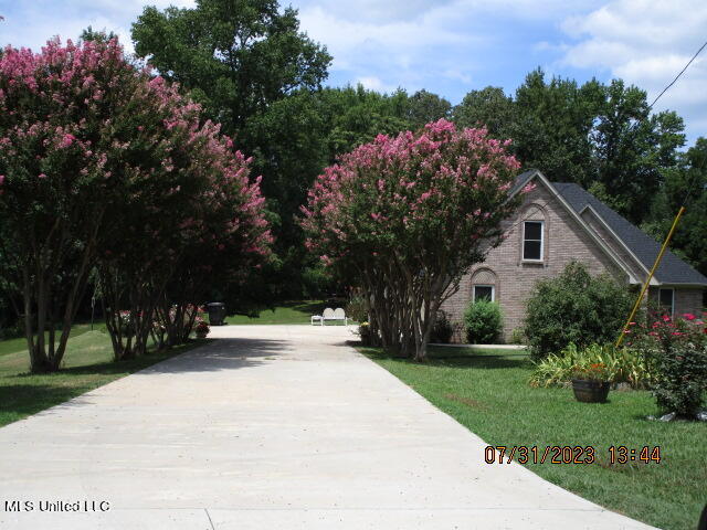 2780 N Crockett Rd. Property Photo 6