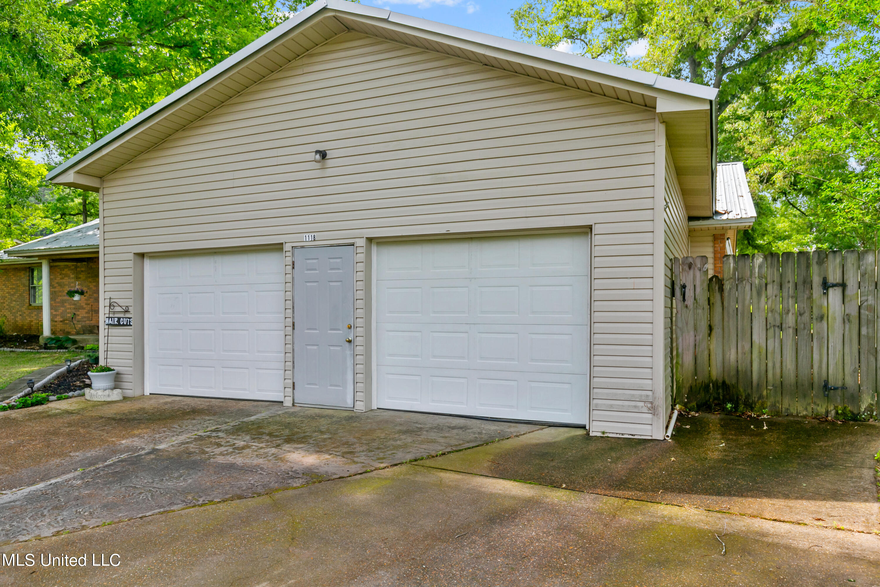 1118 Gunter Road Property Photo 8