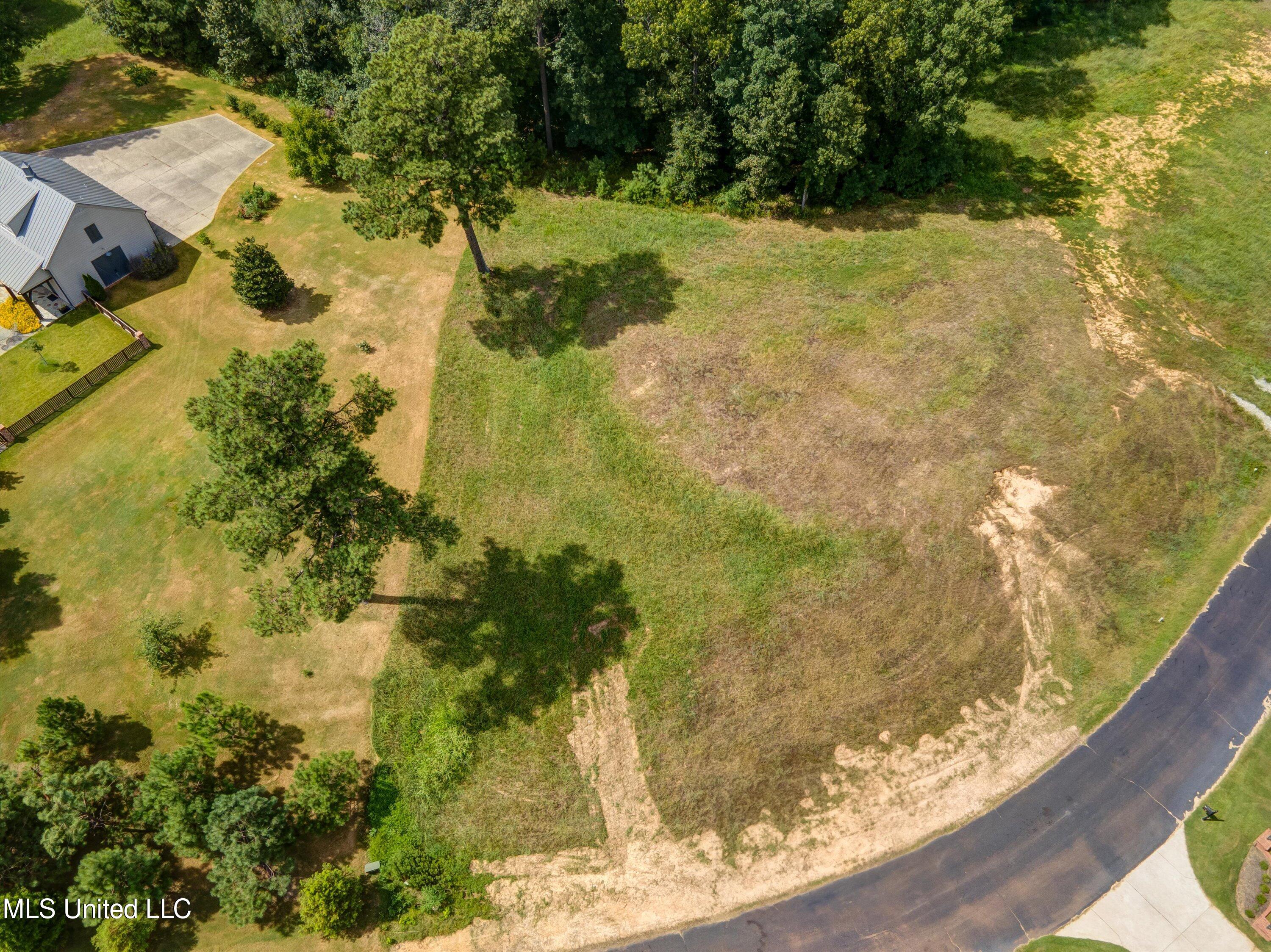 5721 Ginners Lane Property Photo 2