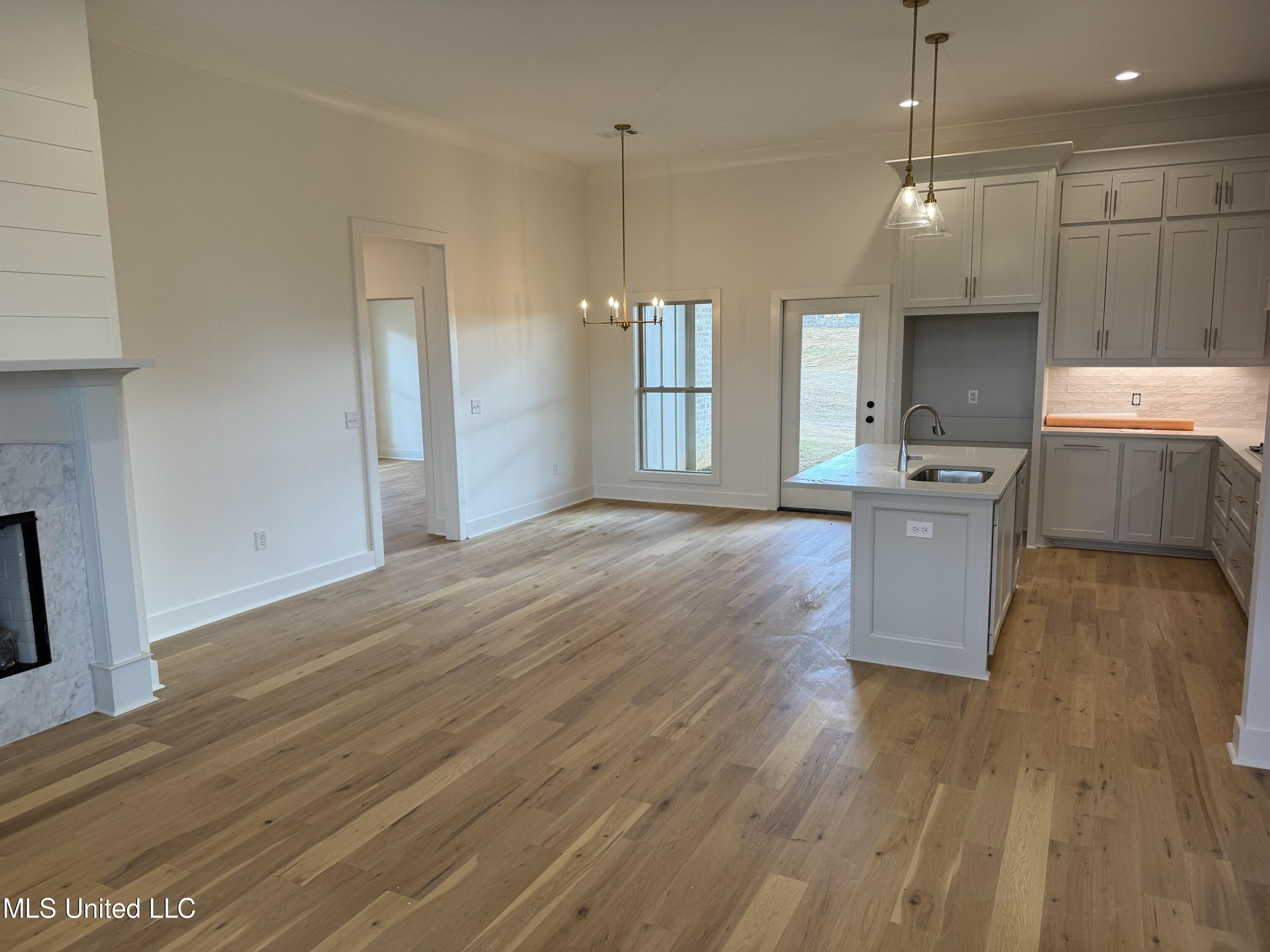 303 Birch Court Property Photo 20