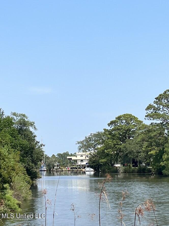 Lot 40 Atlantis Drive Property Photo 8