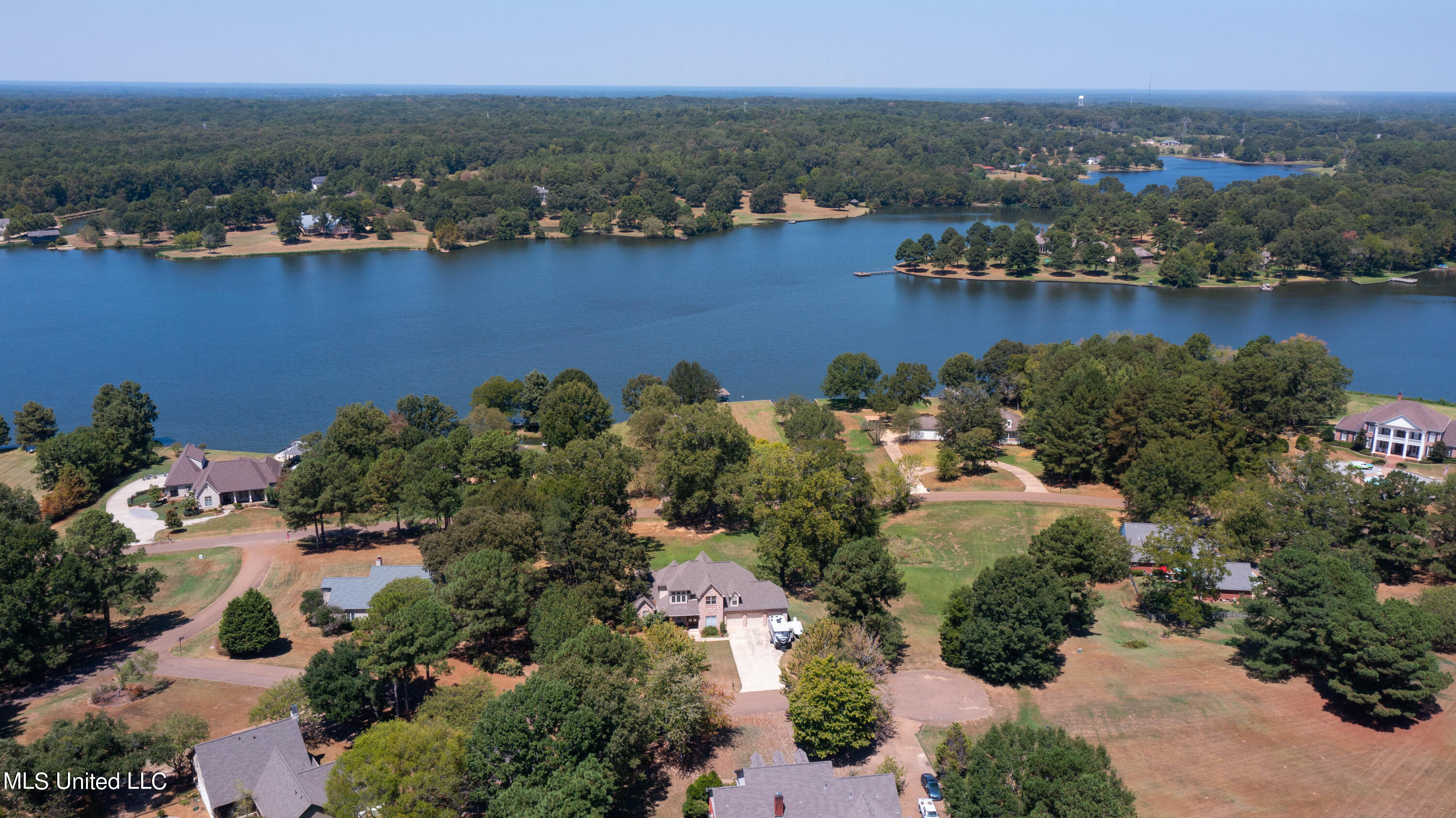 265 Dover Lane Property Photo 4