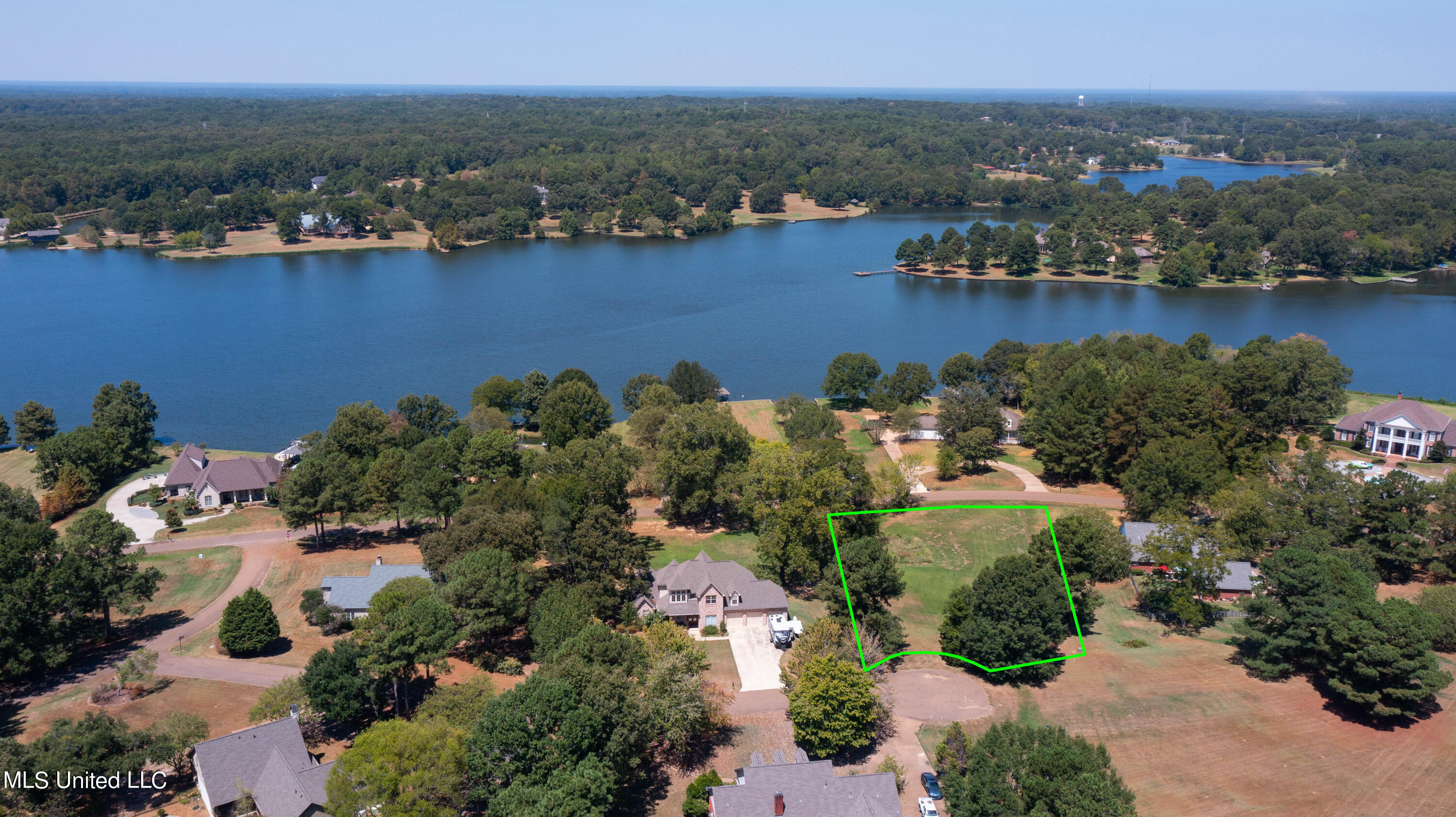 265 Dover Lane Property Photo 5