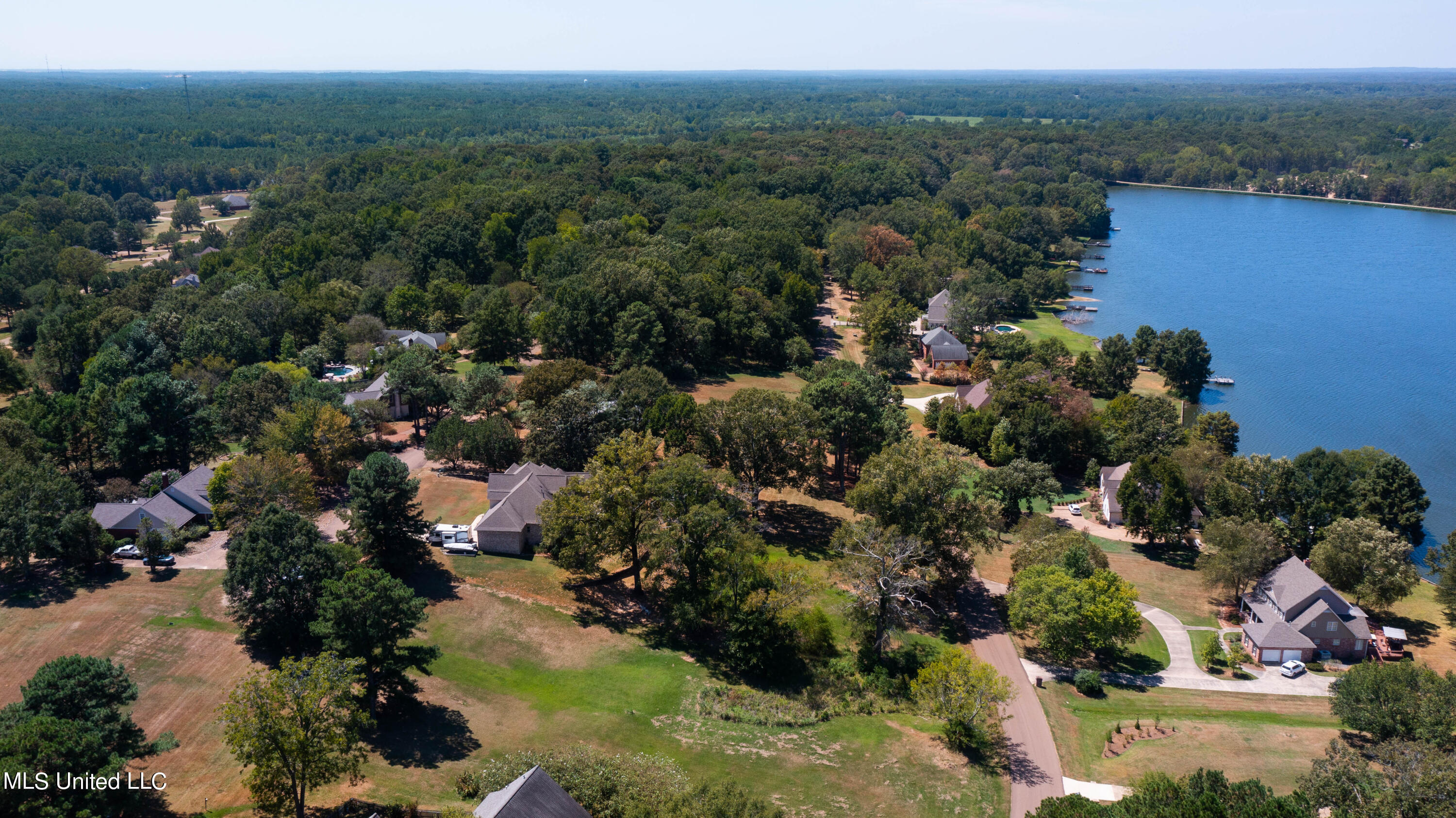 265 Dover Lane Property Photo 10