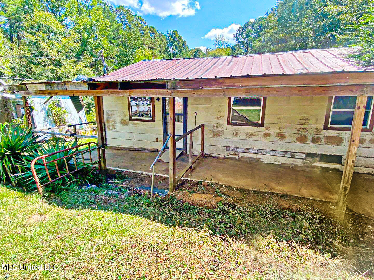 2825 Attala Road Property Photo 1